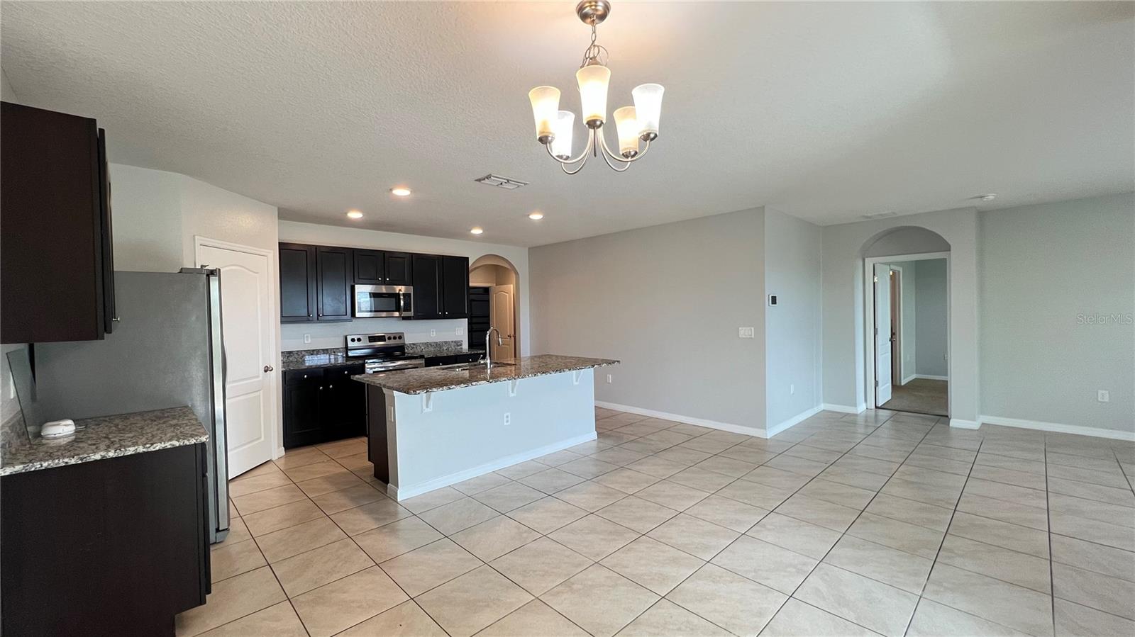 2440 WHITE POPPY DR, KISSIMMEE, FL, 34747