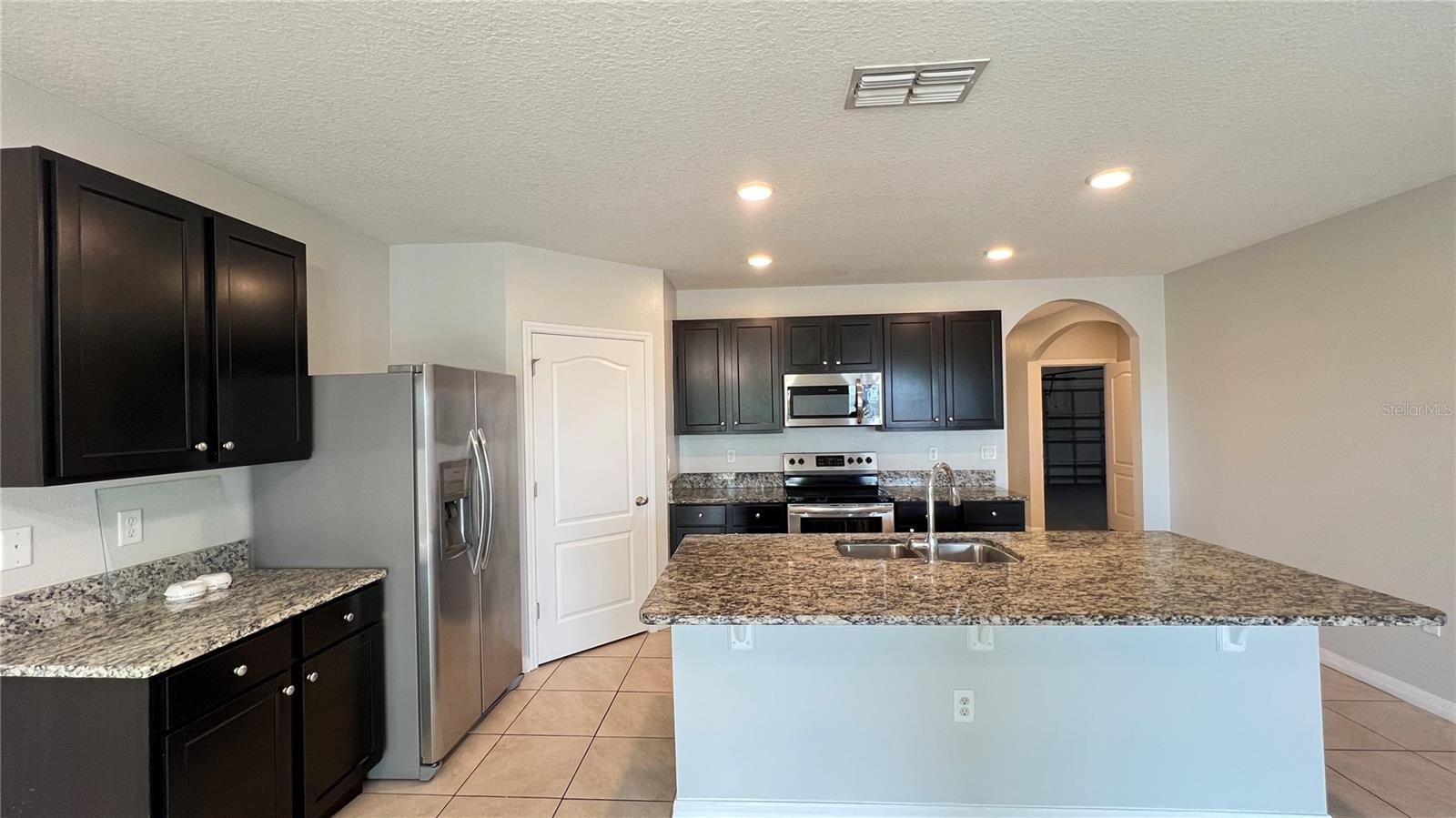 2440 WHITE POPPY DR, KISSIMMEE, FL, 34747
