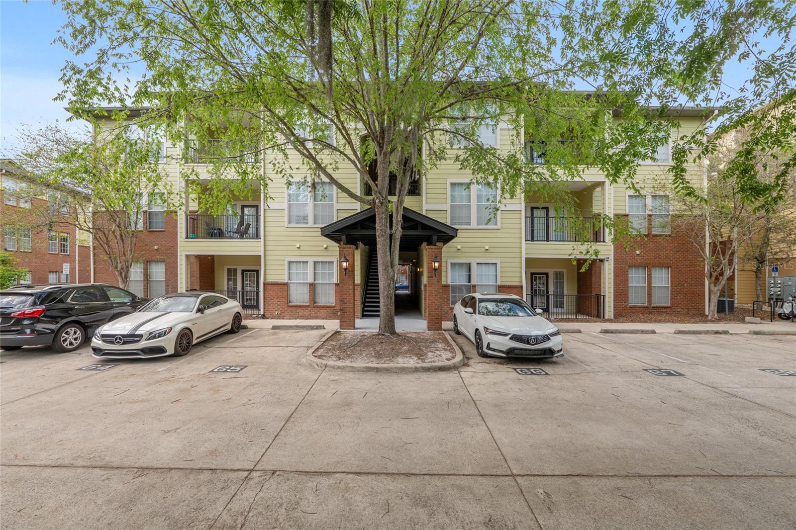 1235 SW 9TH RD #301, GAINESVILLE, FL, 32601