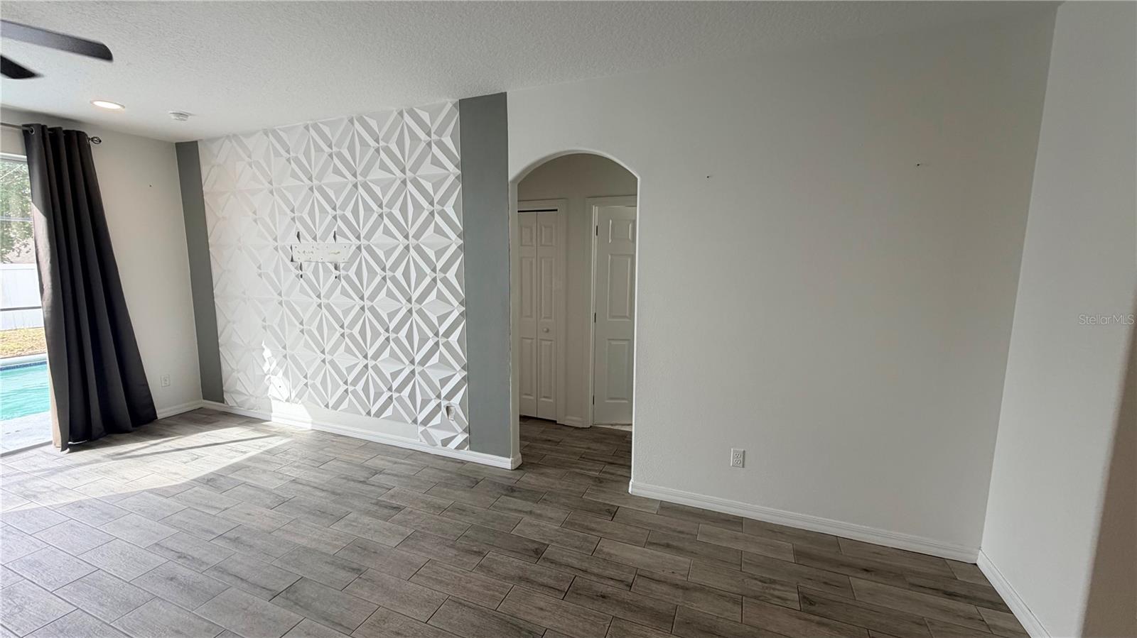 456 KNOLLWOOD DR, DAVENPORT, FL, 33837
