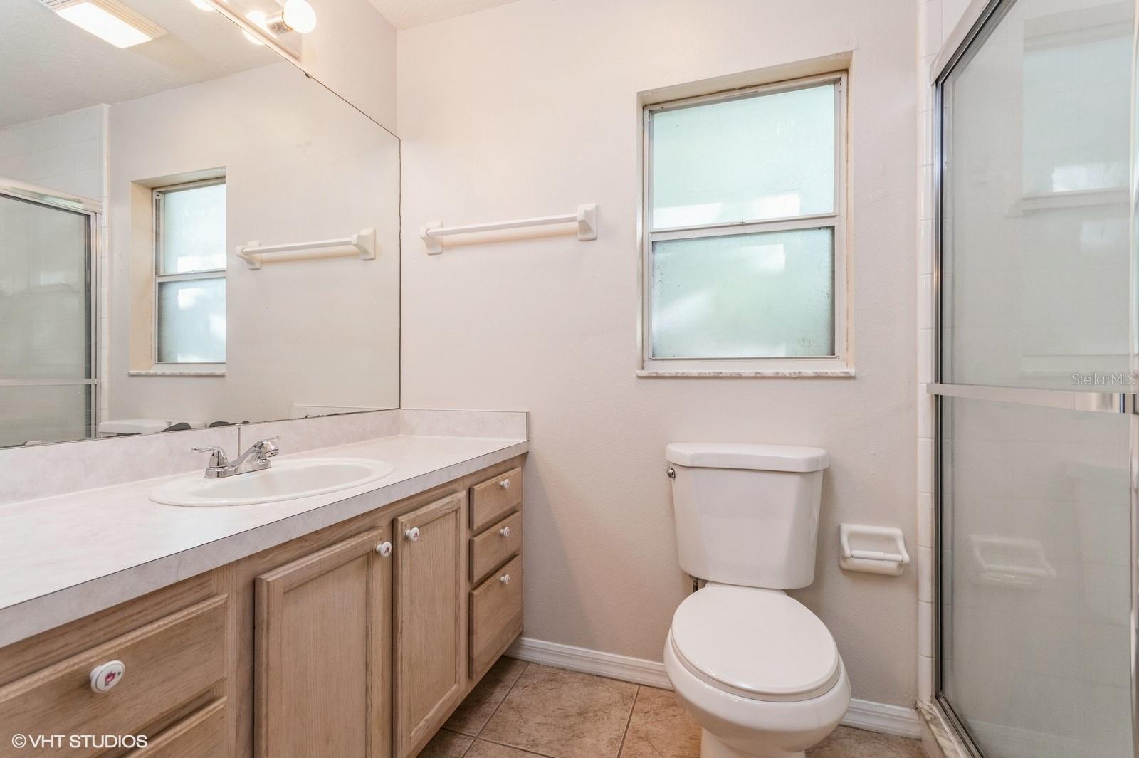 694 PARK VALLEY CIR, MINNEOLA, FL, 34715