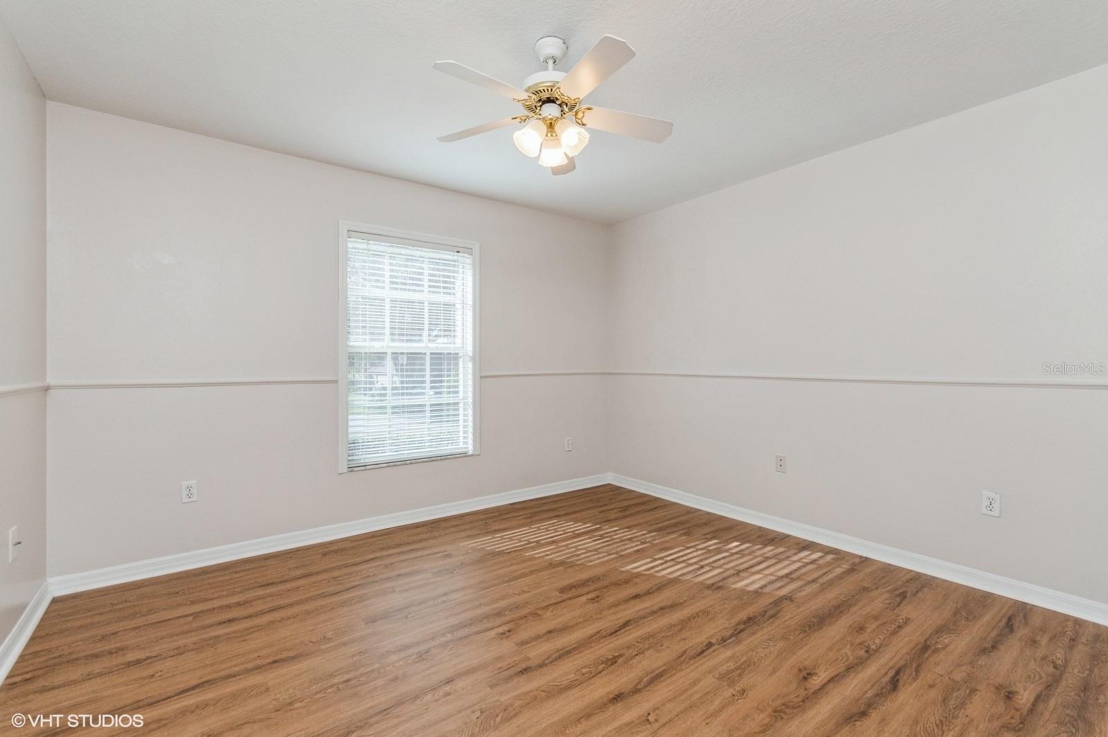 694 PARK VALLEY CIR, MINNEOLA, FL, 34715