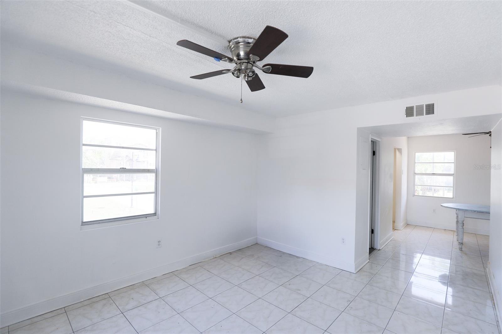 914 SW 8TH AVE #19, GAINESVILLE, FL, 32601