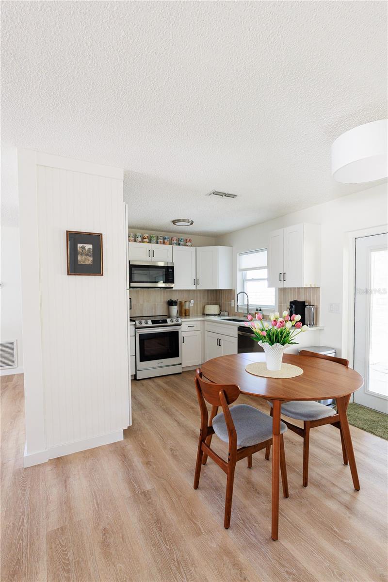 3630 EAGLES NEST RD, FRUITLAND PARK, FL, 34731