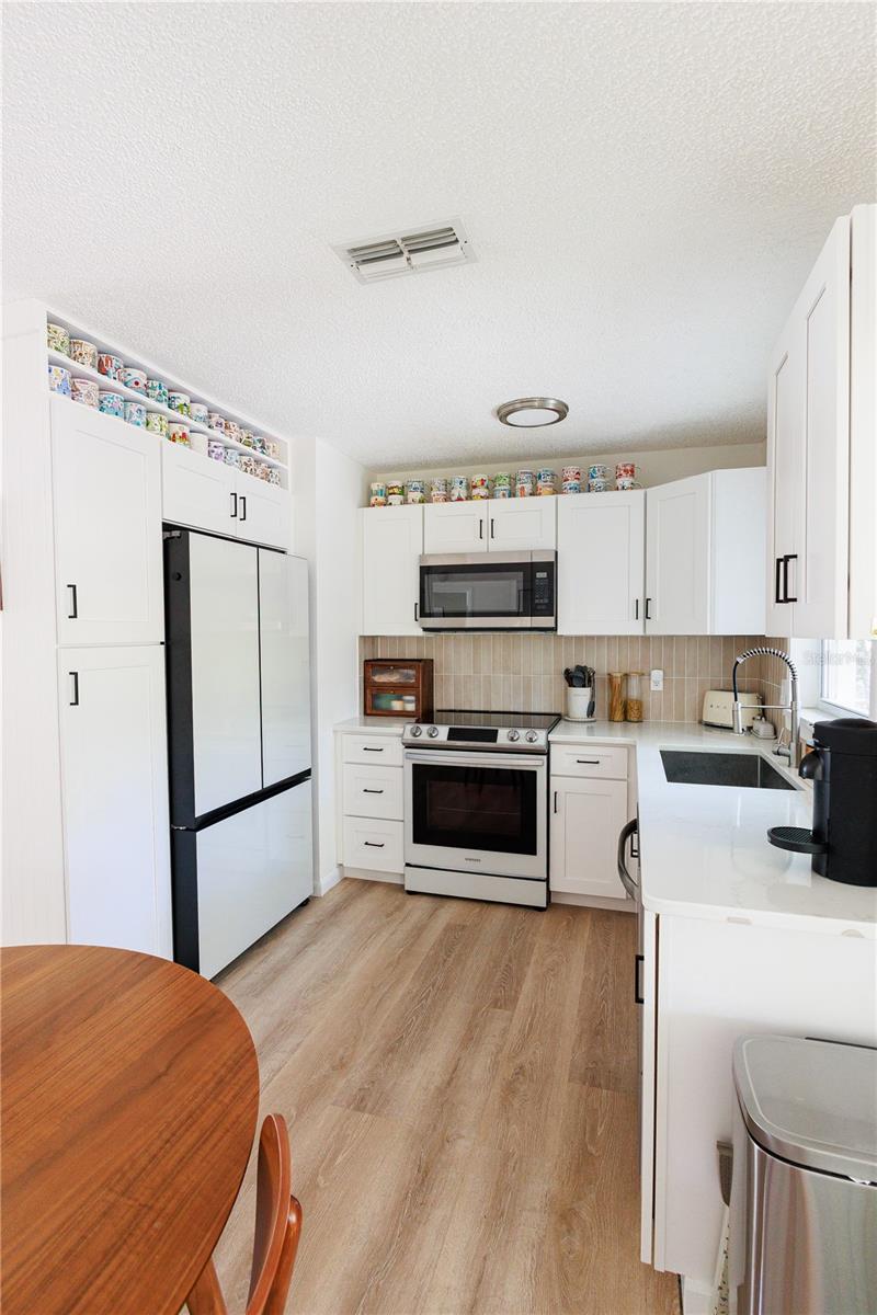 3630 EAGLES NEST RD, FRUITLAND PARK, FL, 34731