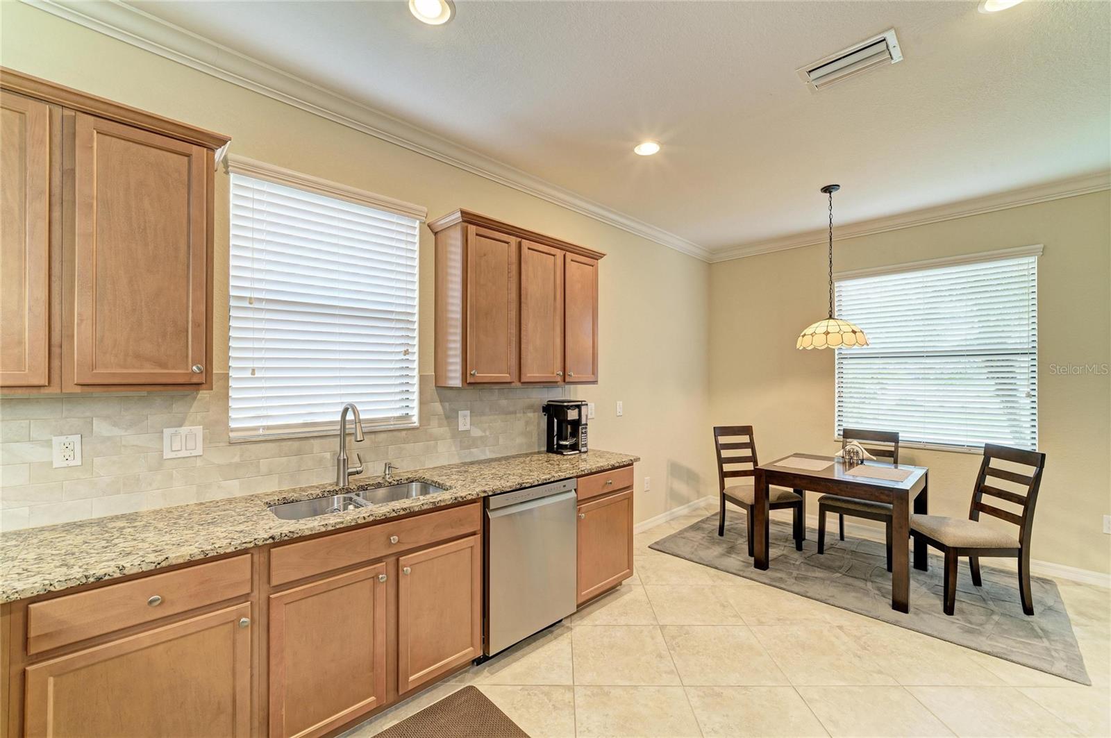 6810 WILLOWSHIRE WAY, BRADENTON, FL, 34212