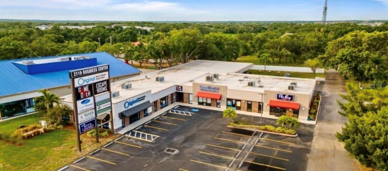 2119 W BRANDON BLVD, BRANDON, FL, 33511