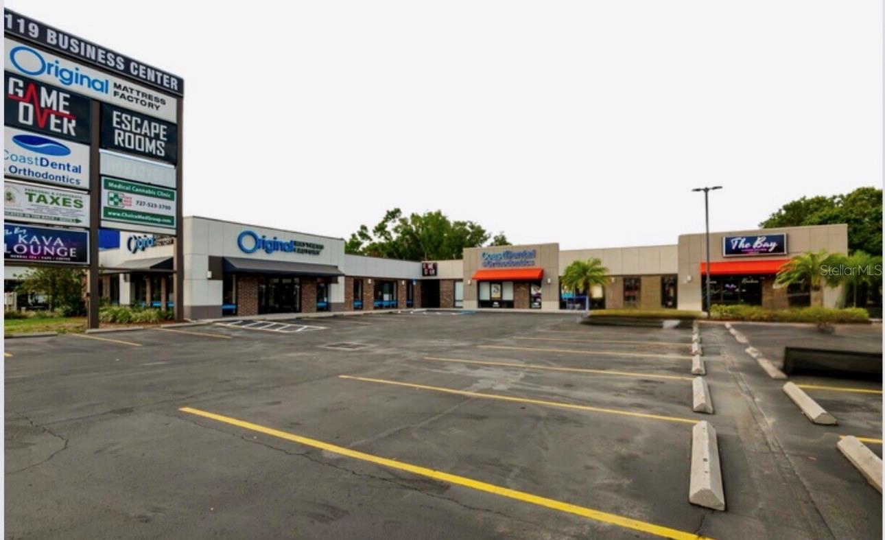 2119 W BRANDON BLVD, BRANDON, FL, 33511