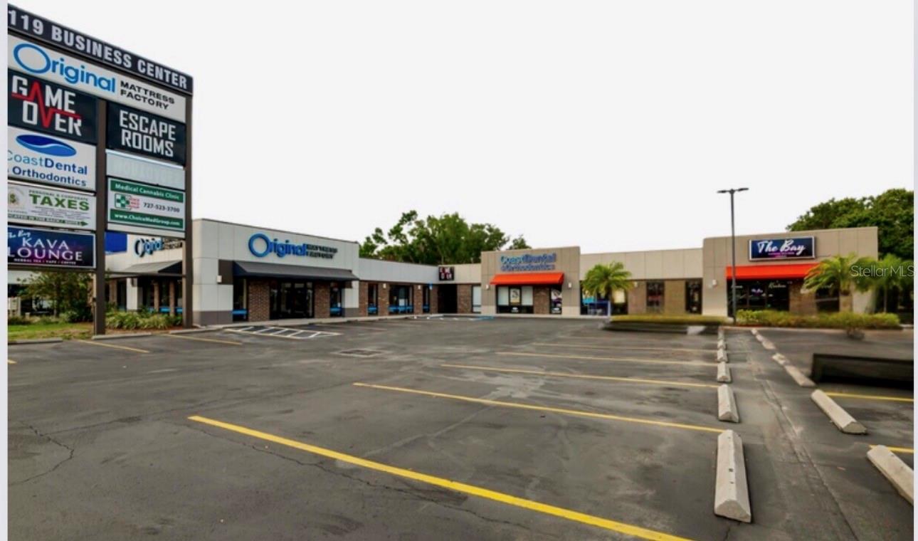 2119 W BRANDON BLVD, BRANDON, FL, 33511