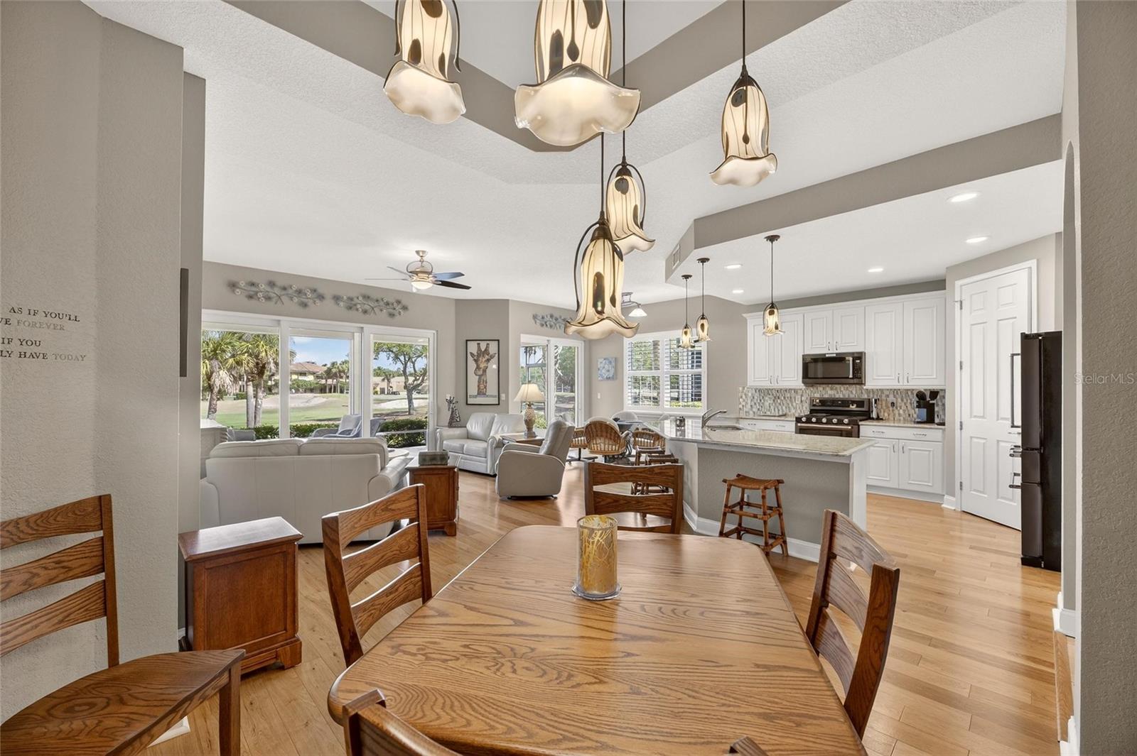 1351 EMERALD DUNES DR #1351, SUN CITY CENTER, FL, 33573