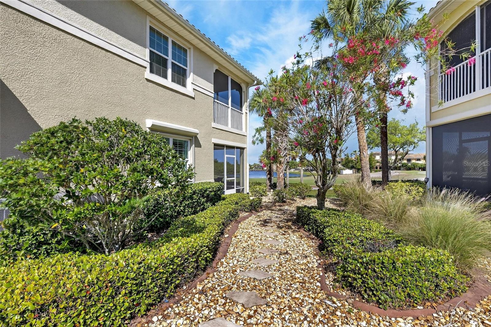 1351 EMERALD DUNES DR #1351, SUN CITY CENTER, FL, 33573