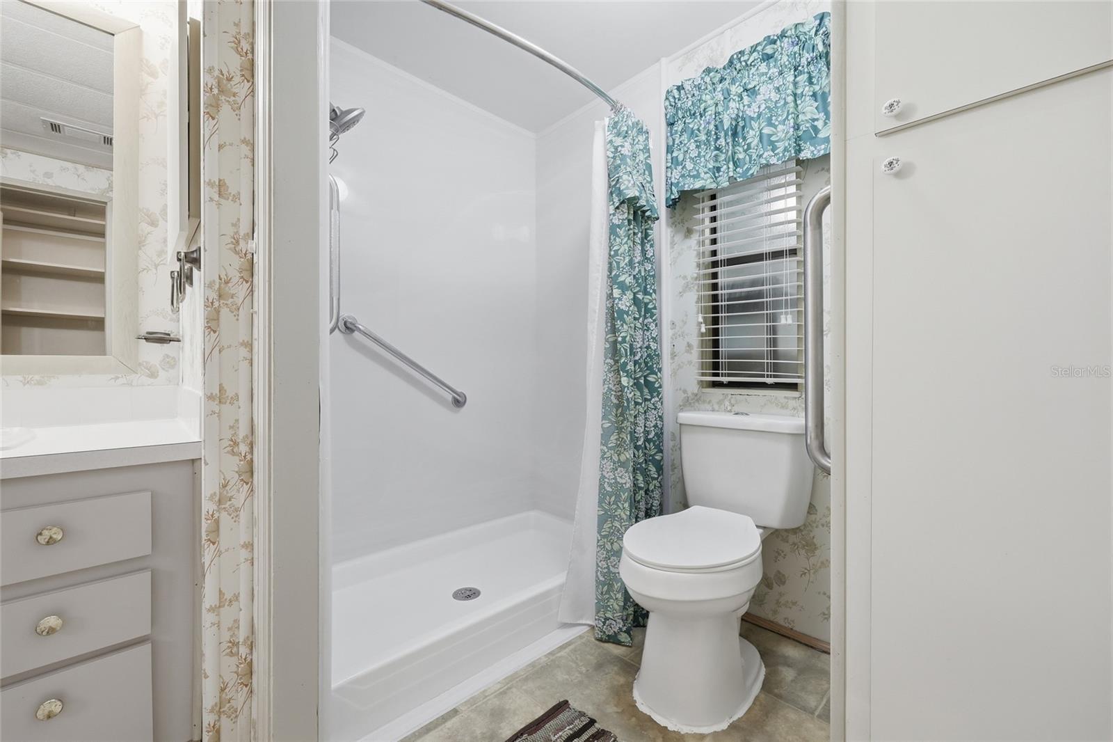 401 TIVOLI PARK DR, DAVENPORT, FL, 33897