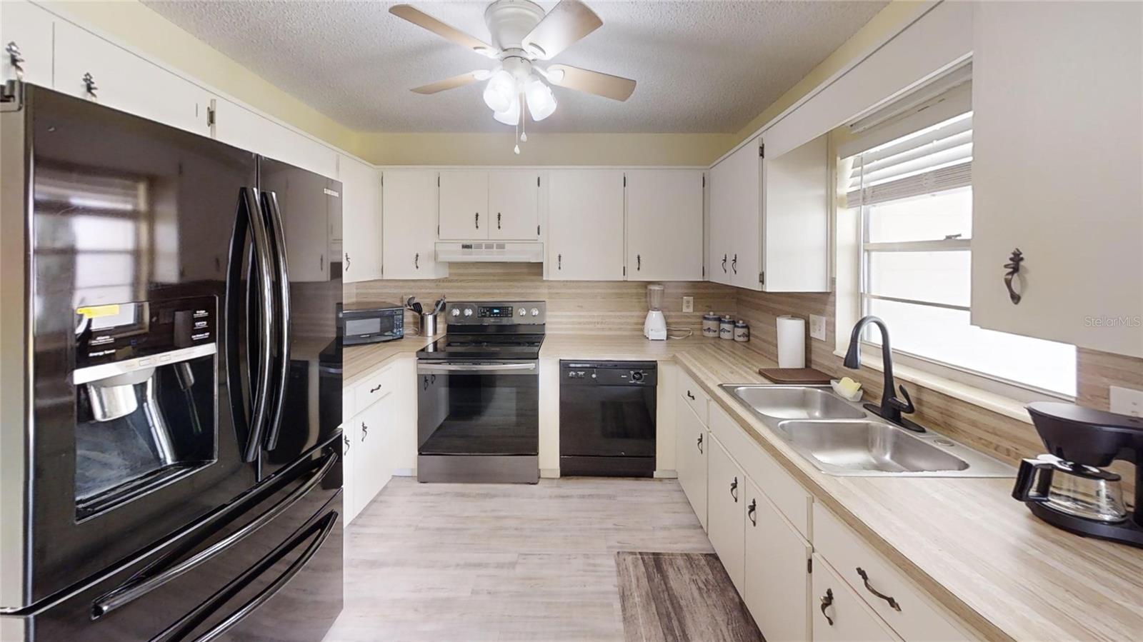 8678 SW 95 ST #B, OCALA, FL, 34481
