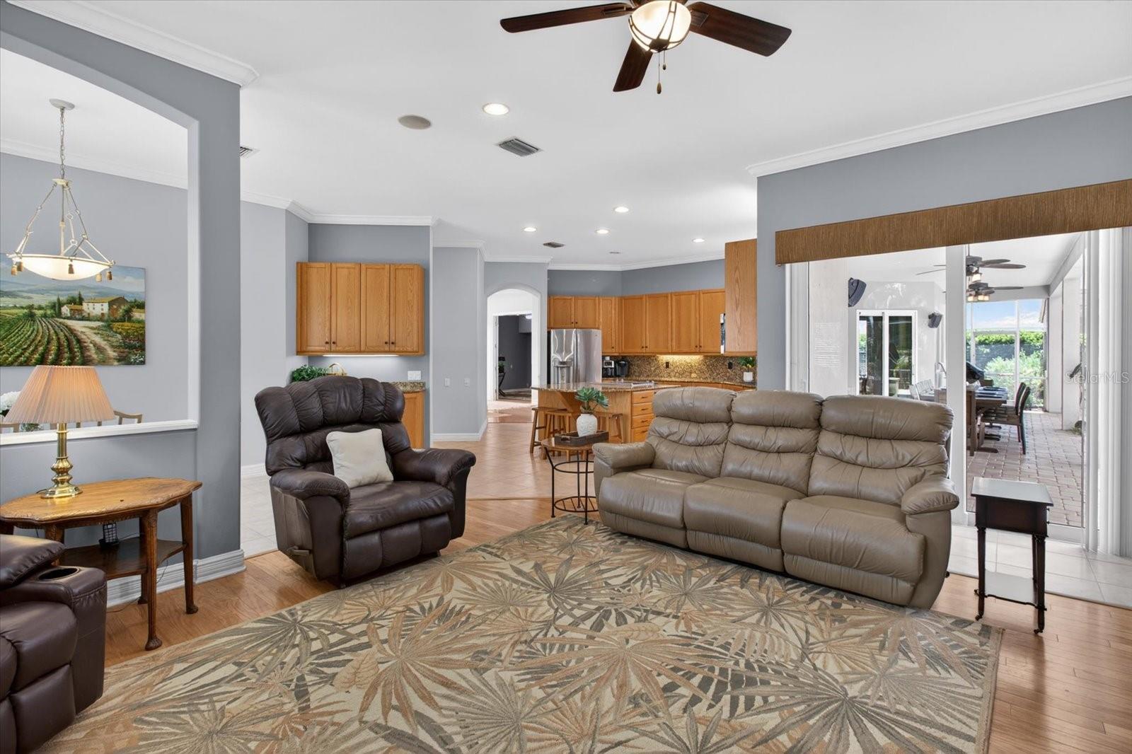 4052 CAPITOL DR, PALM HARBOR, FL, 34685