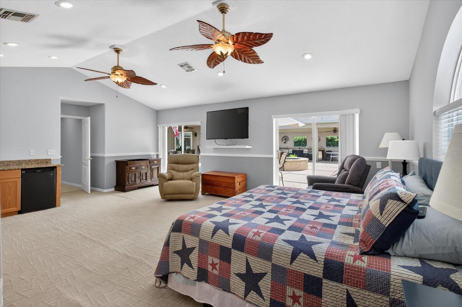 4052 CAPITOL DR, PALM HARBOR, FL, 34685