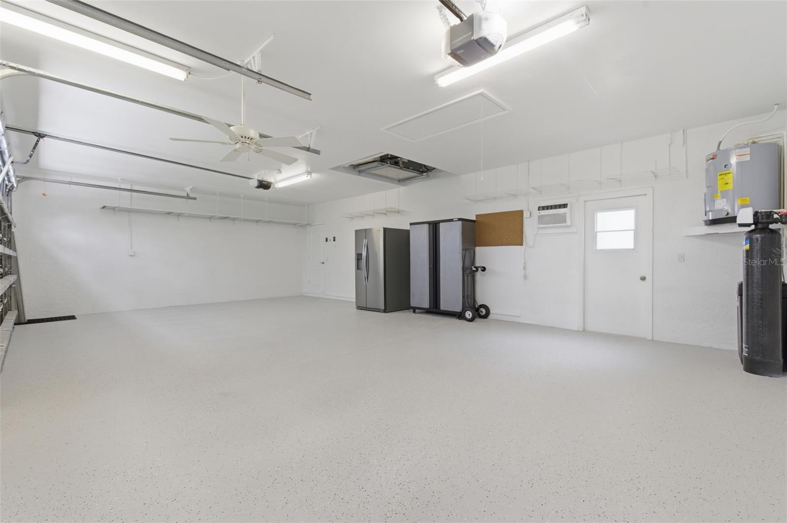 18143 WINDING OAKS BLVD, HUDSON, FL, 34667