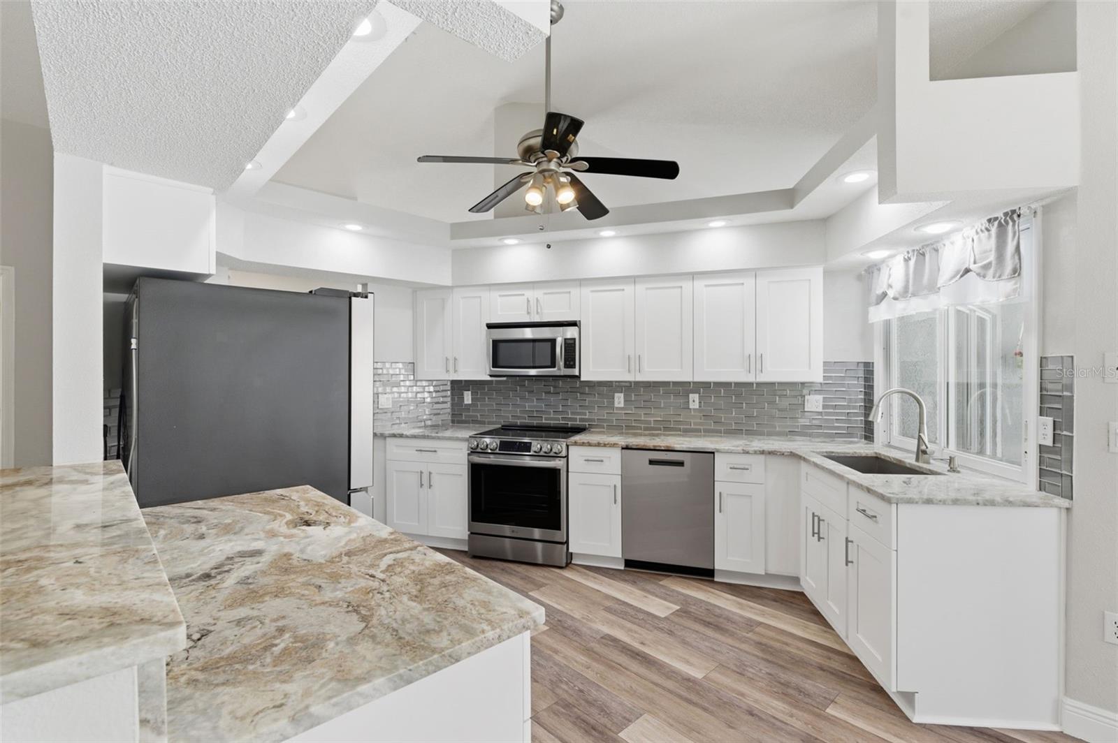 18143 WINDING OAKS BLVD, HUDSON, FL, 34667