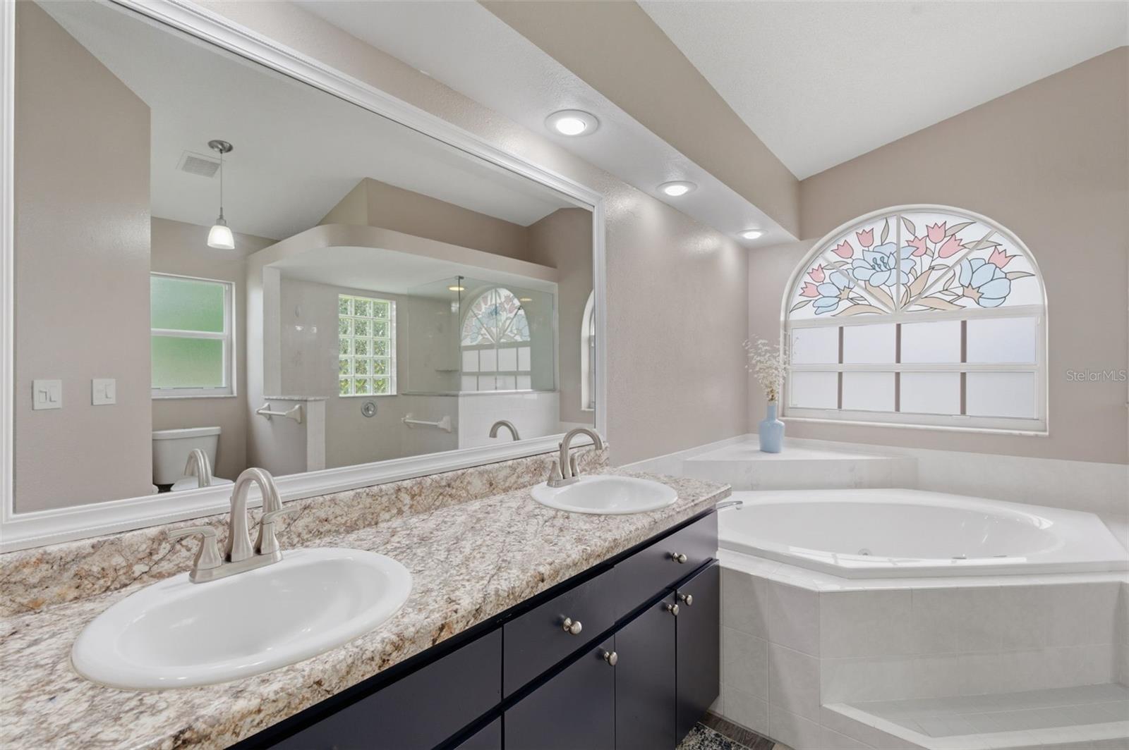 18143 WINDING OAKS BLVD, HUDSON, FL, 34667