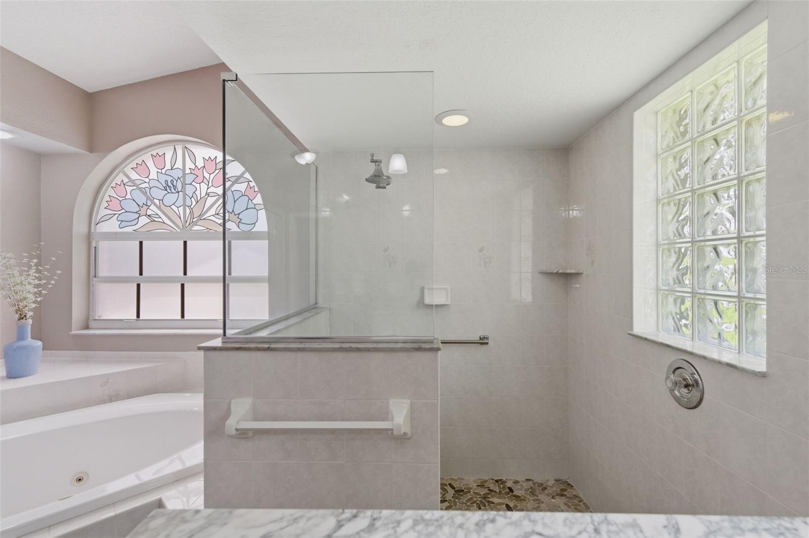 18143 WINDING OAKS BLVD, HUDSON, FL, 34667