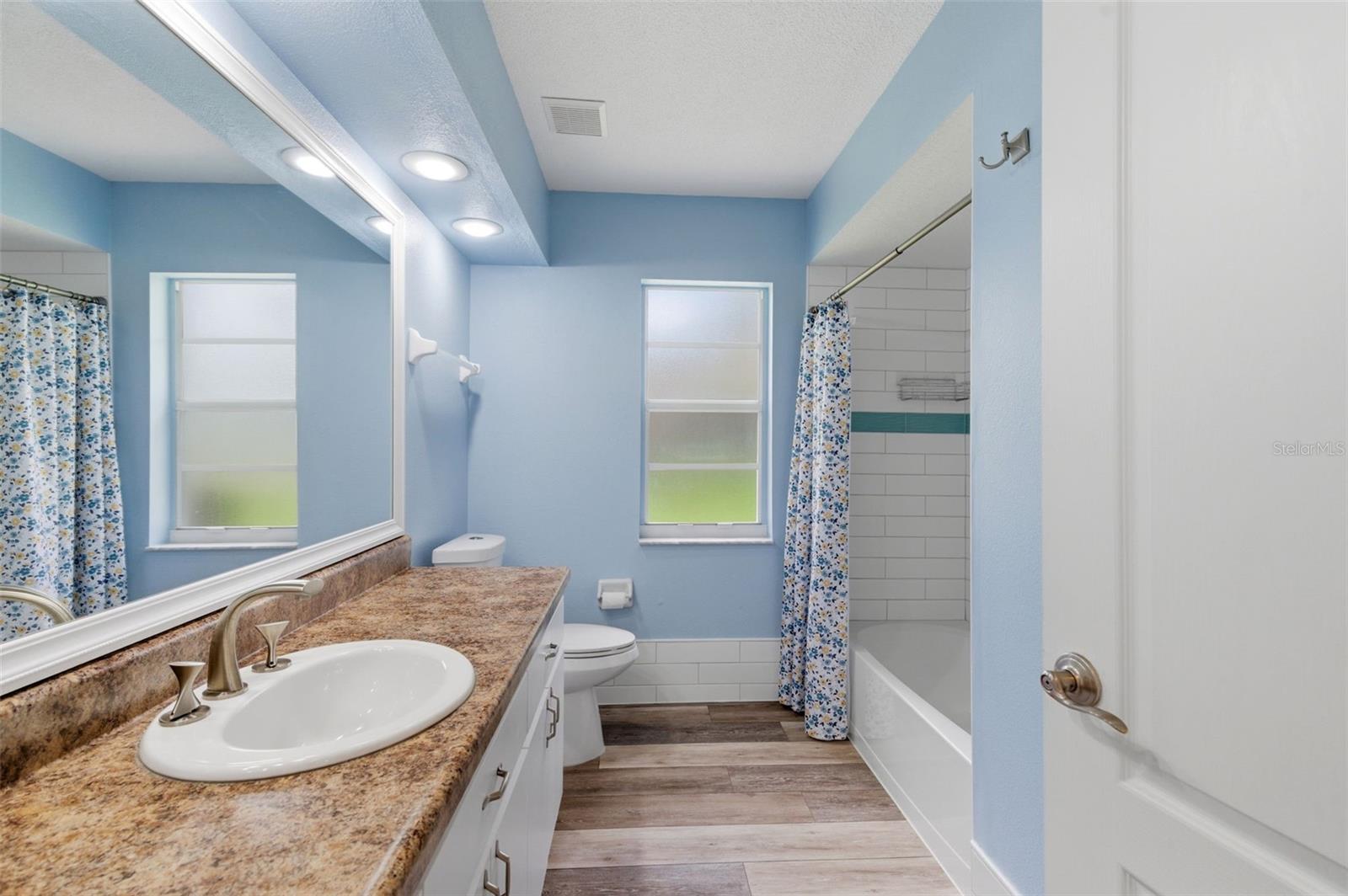 18143 WINDING OAKS BLVD, HUDSON, FL, 34667
