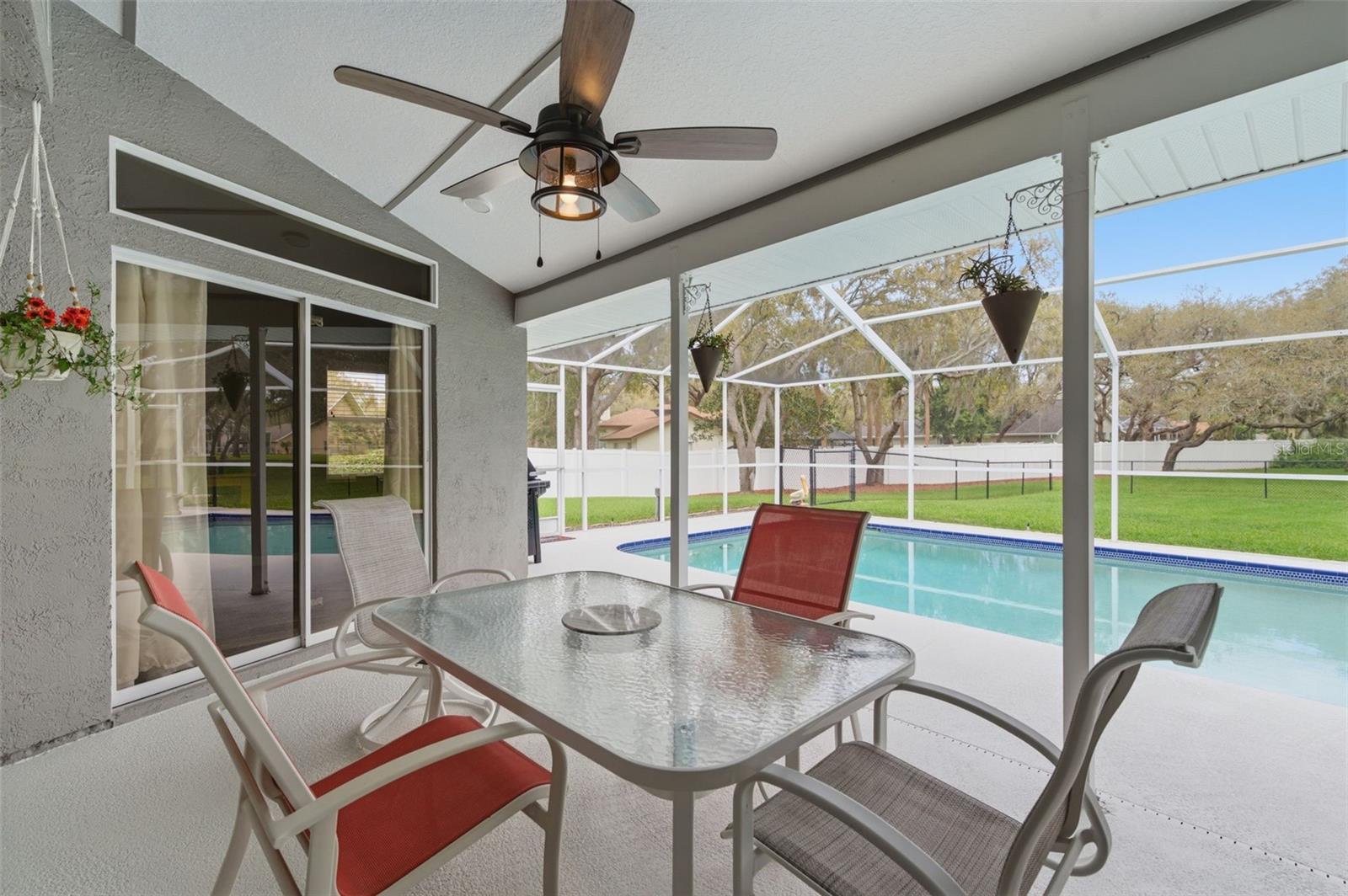 18143 WINDING OAKS BLVD, HUDSON, FL, 34667