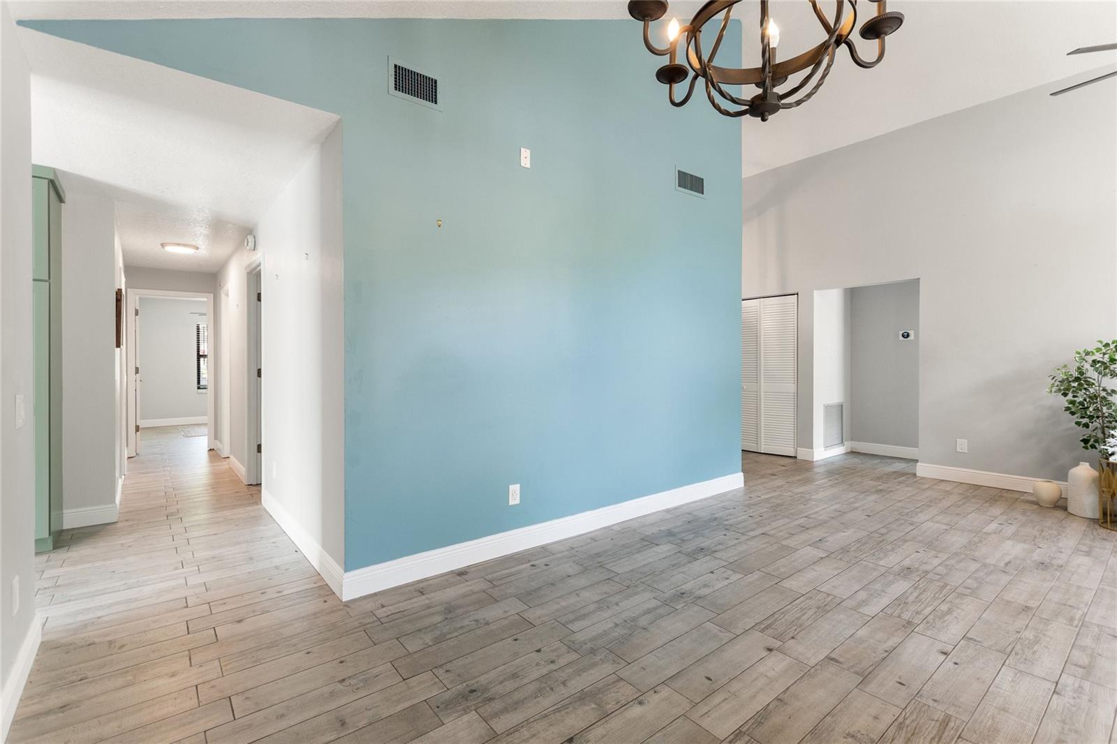 7320 FARINGTON CT, ORLANDO, FL, 32819