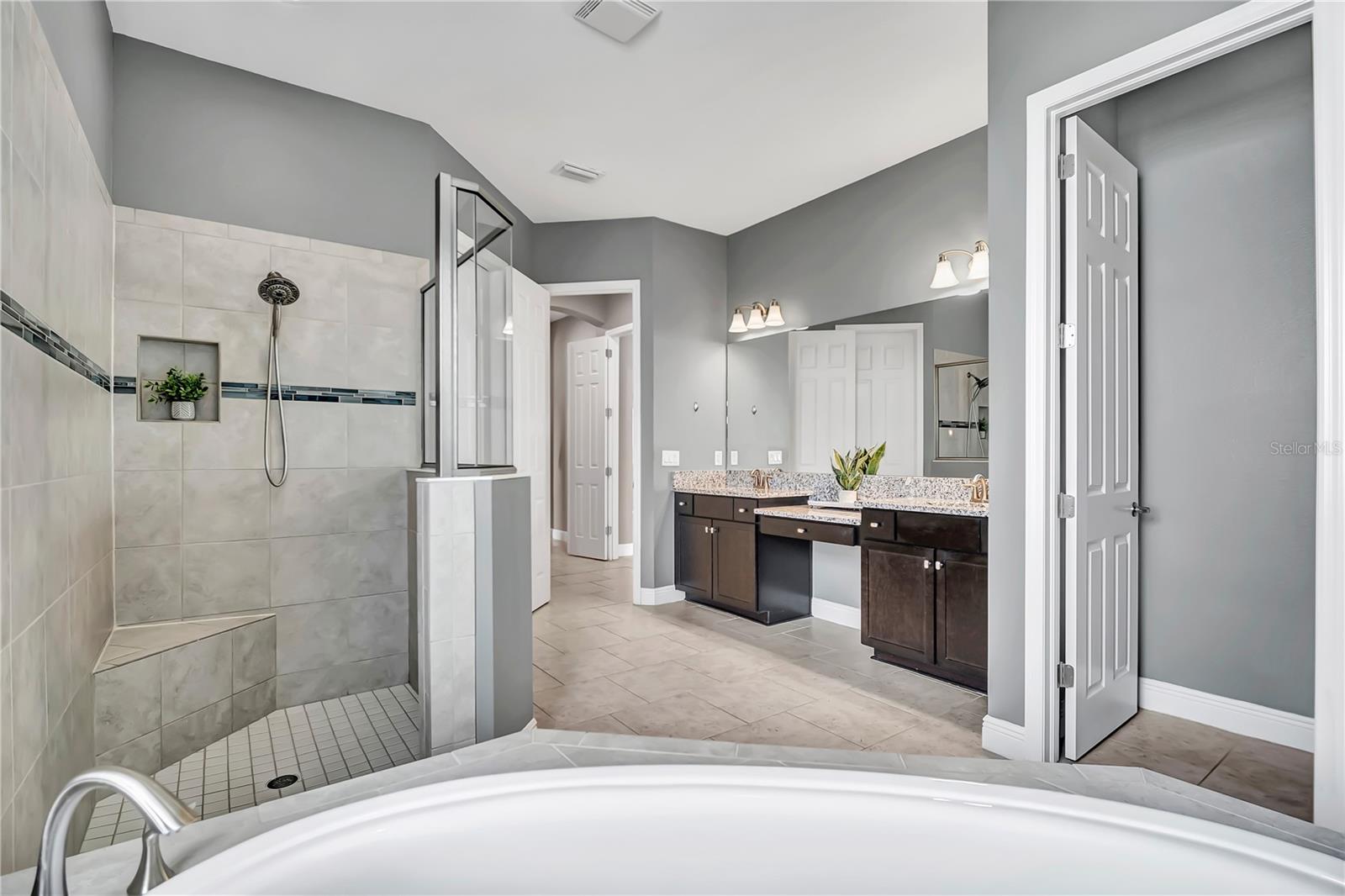 32697 NATURAL BRIDGE RD, WESLEY CHAPEL, FL, 33543