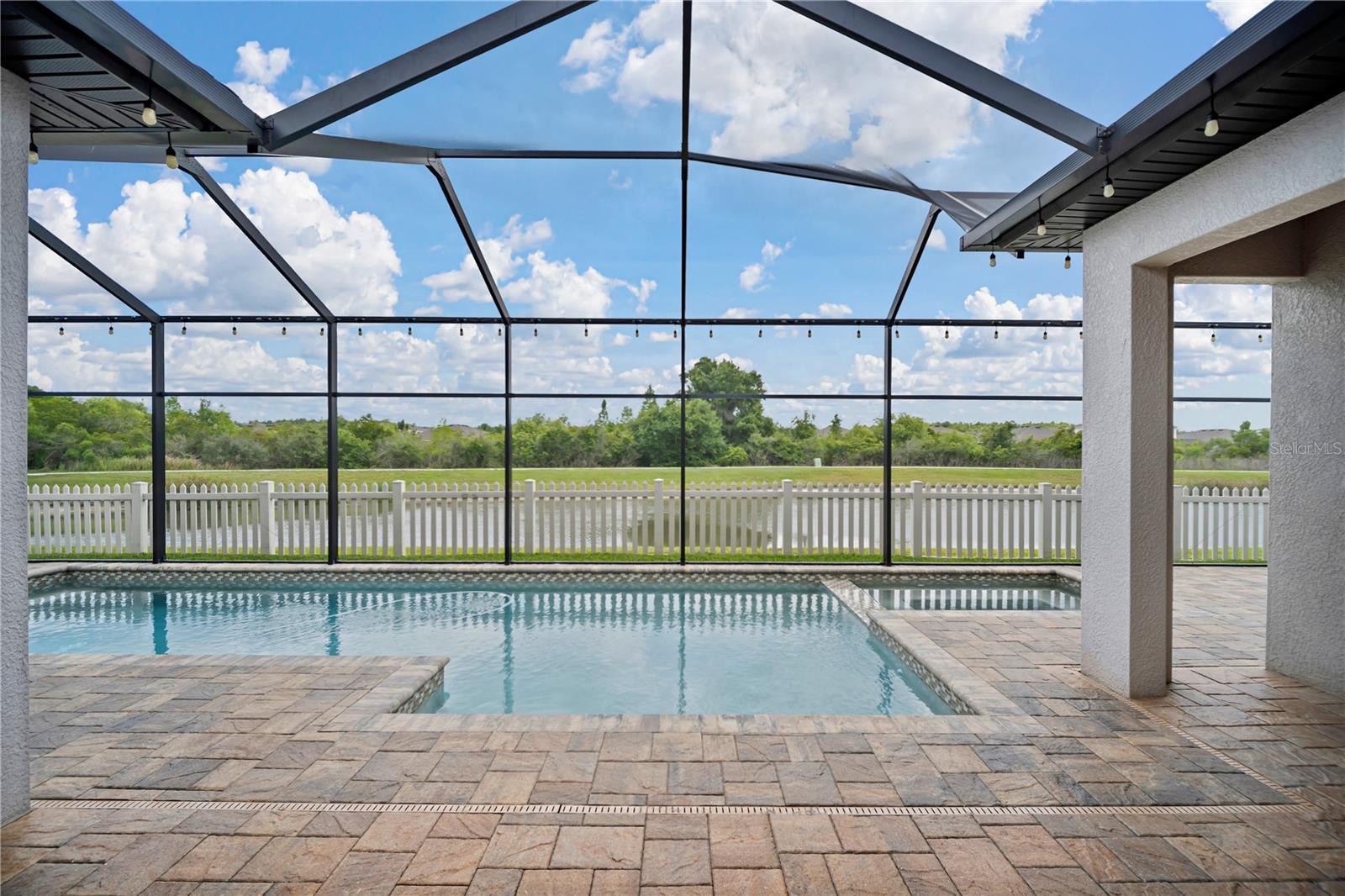 32697 NATURAL BRIDGE RD, WESLEY CHAPEL, FL, 33543