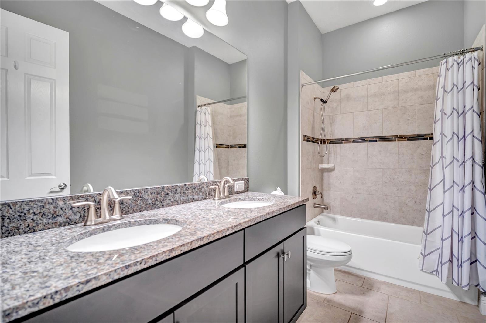 32697 NATURAL BRIDGE RD, WESLEY CHAPEL, FL, 33543