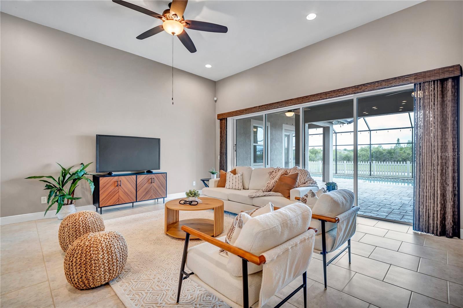 32697 NATURAL BRIDGE RD, WESLEY CHAPEL, FL, 33543