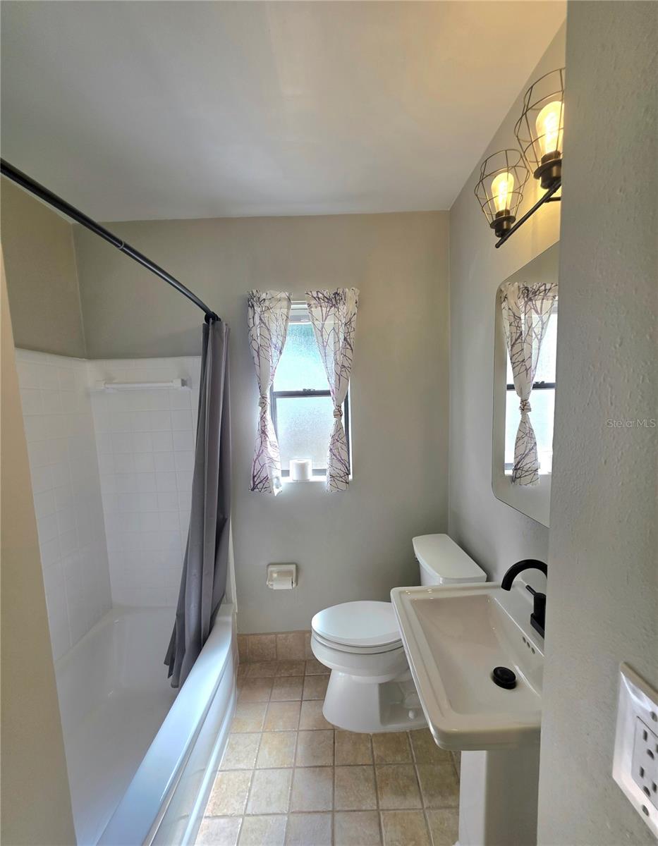 1120 SAN LUIS DR, ORLANDO, FL, 32807