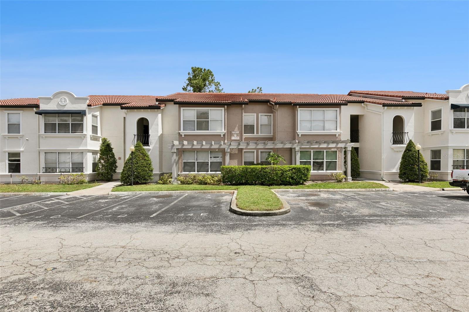 5112 CONROY RD #311, ORLANDO, FL, 32811