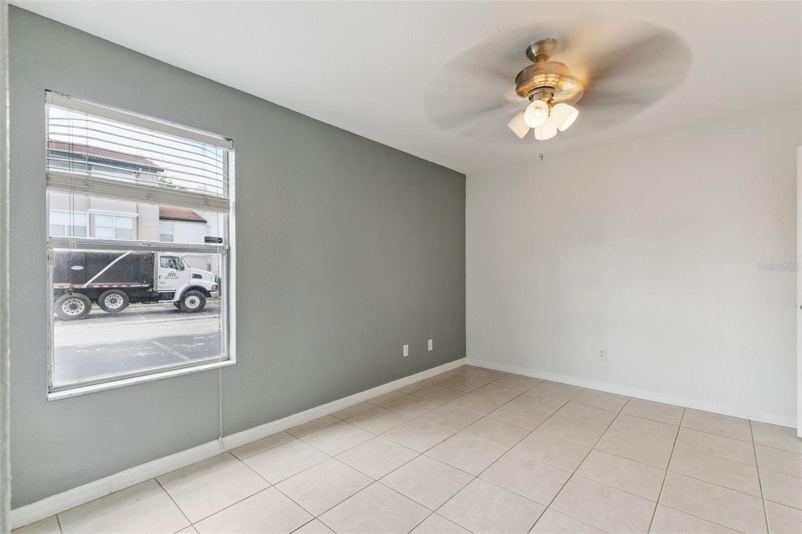 5112 CONROY RD #311, ORLANDO, FL, 32811