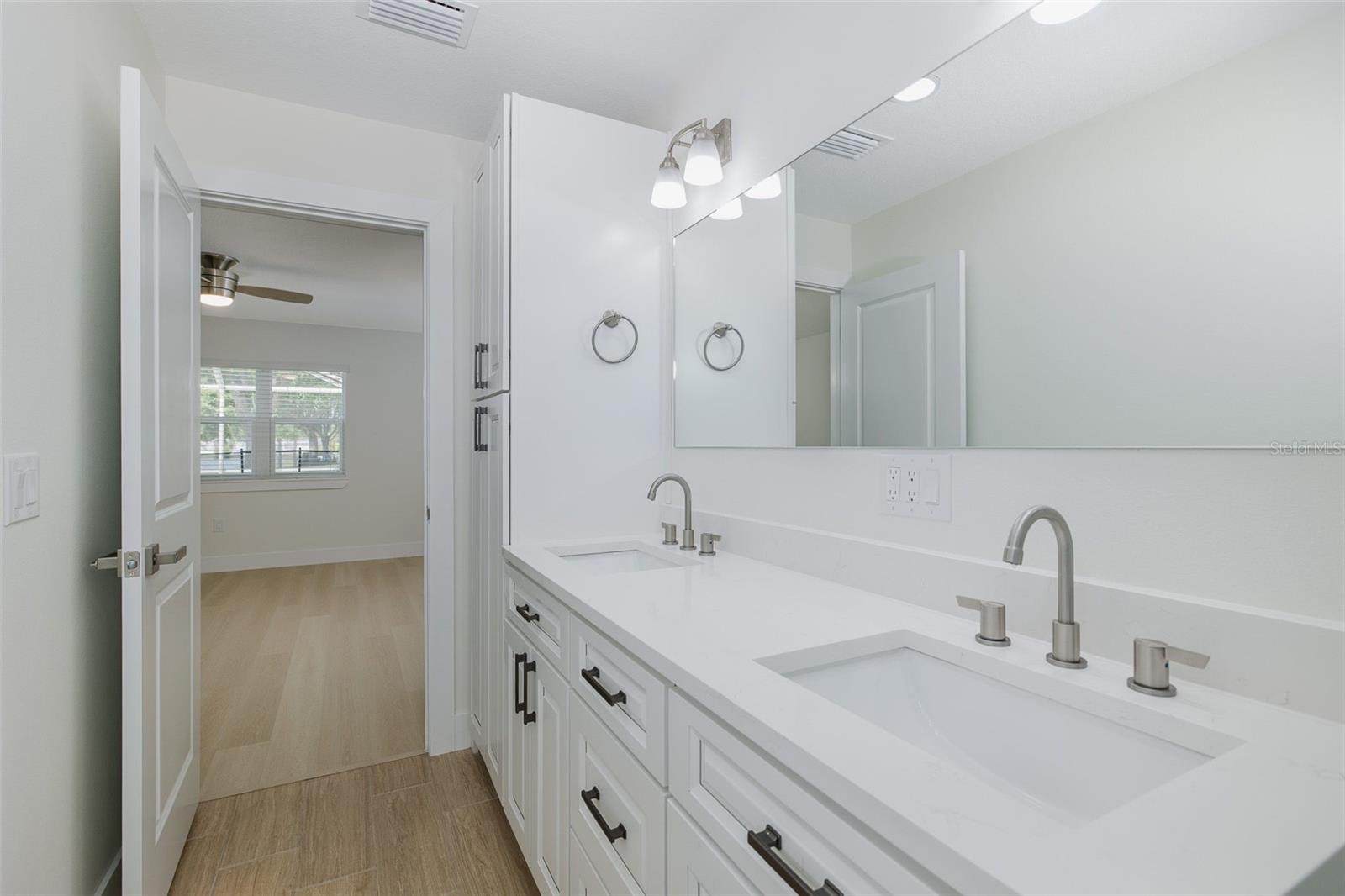 2851 BUTTERFLY LANDING DR, LAND O LAKES, FL, 34638