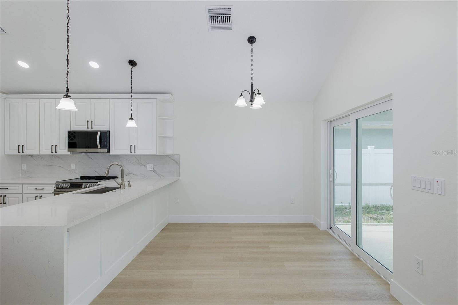 2851 BUTTERFLY LANDING DR, LAND O LAKES, FL, 34638