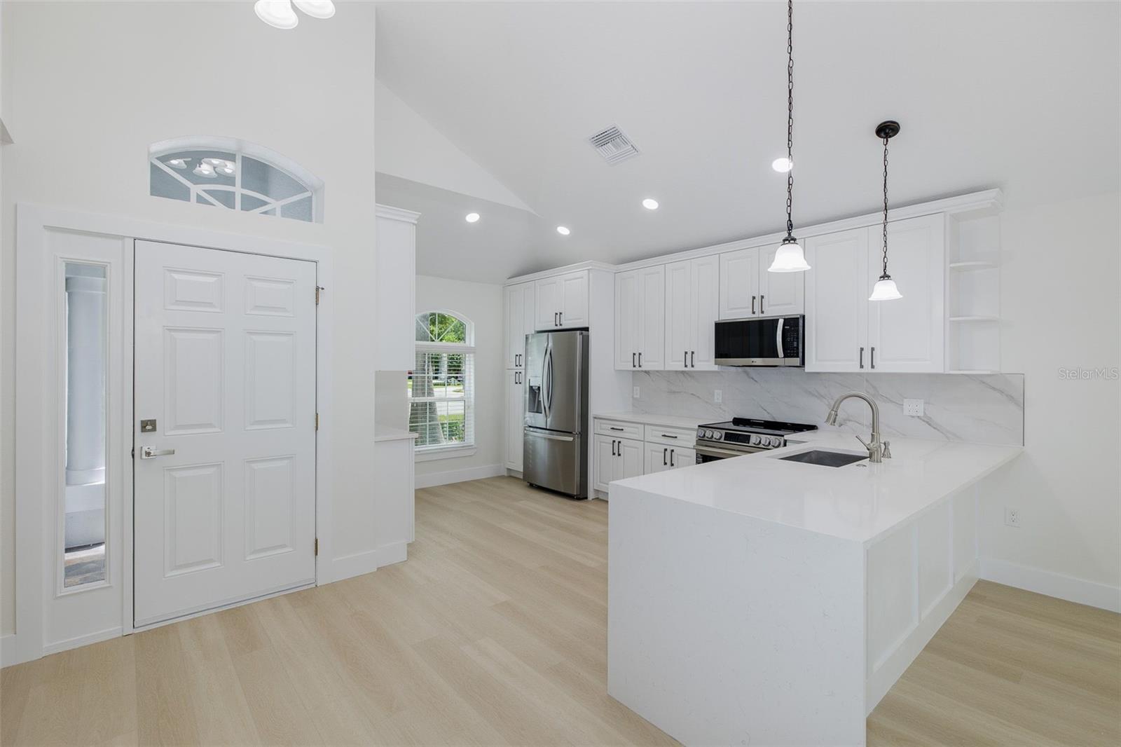 2851 BUTTERFLY LANDING DR, LAND O LAKES, FL, 34638
