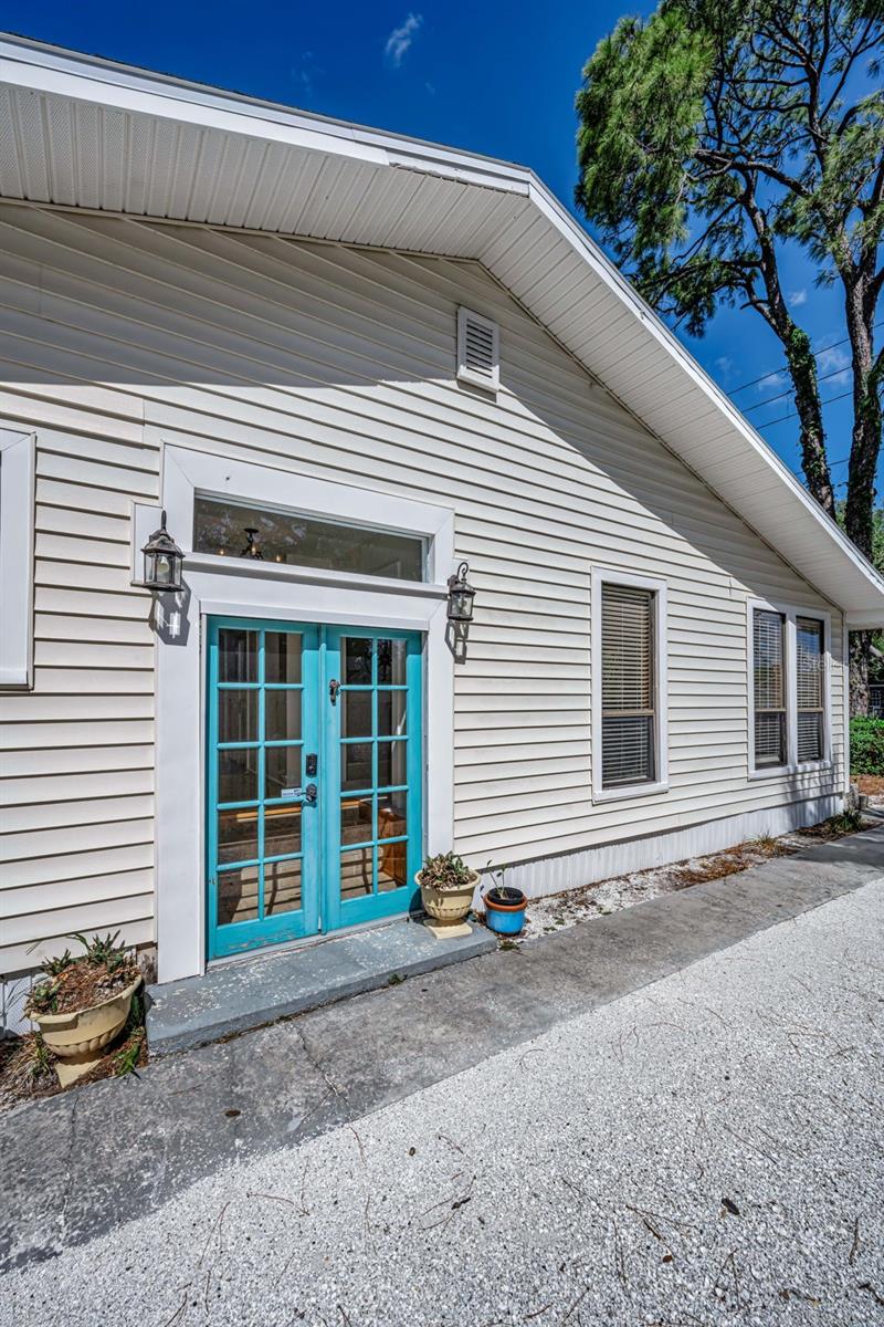 525 BAY ST, DUNEDIN, FL, 34698