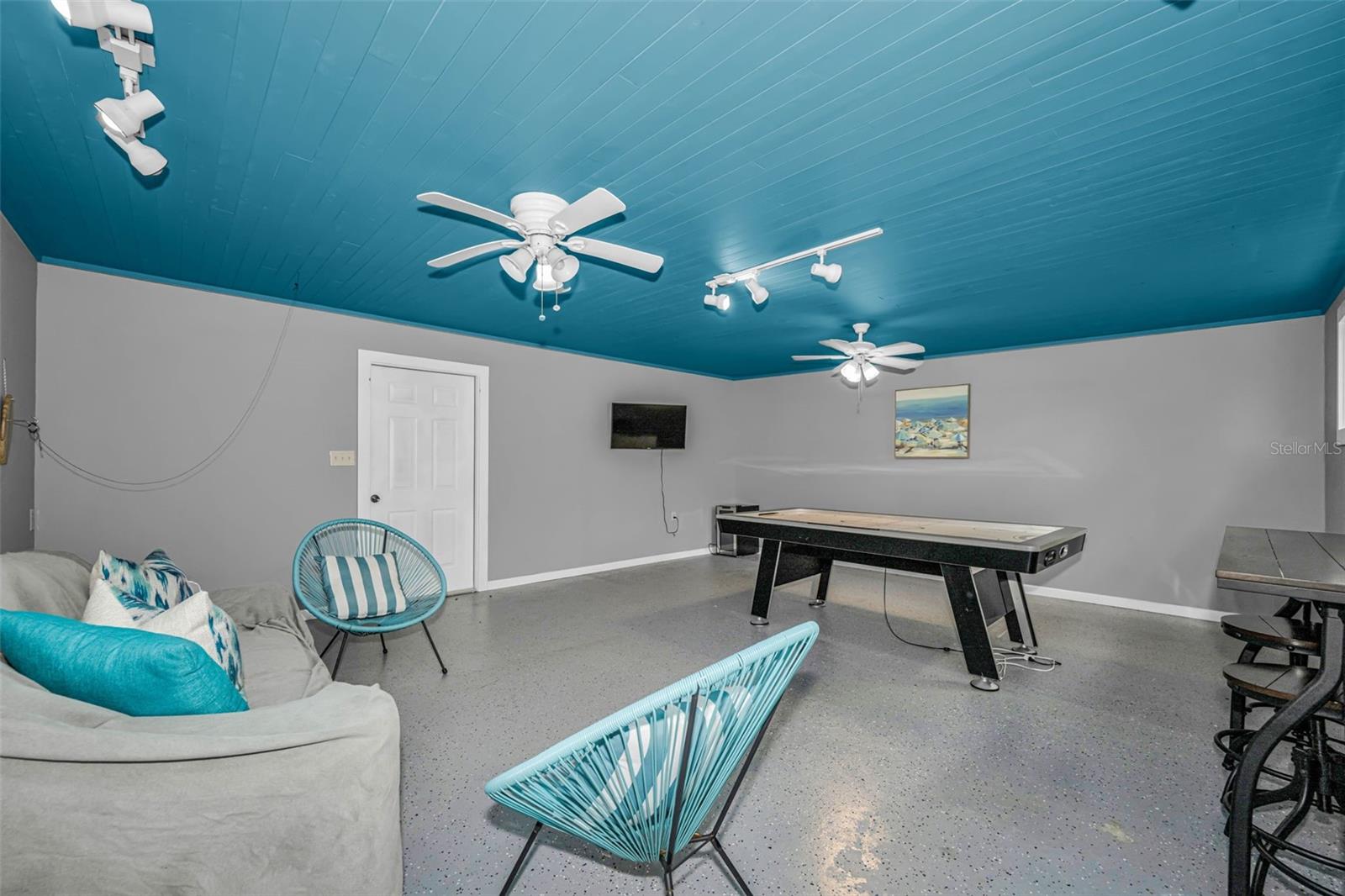 525 BAY ST, DUNEDIN, FL, 34698