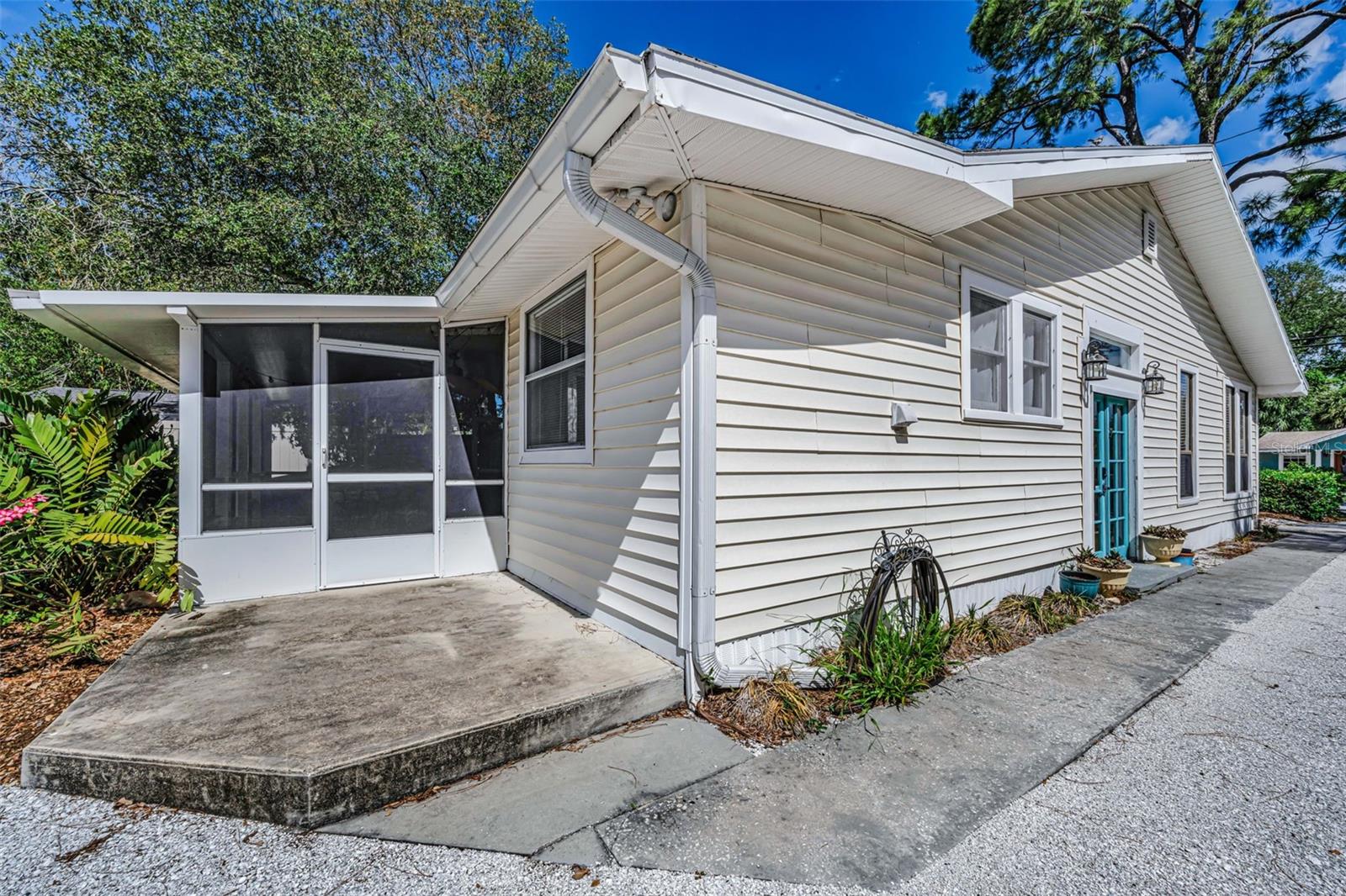 525 BAY ST, DUNEDIN, FL, 34698