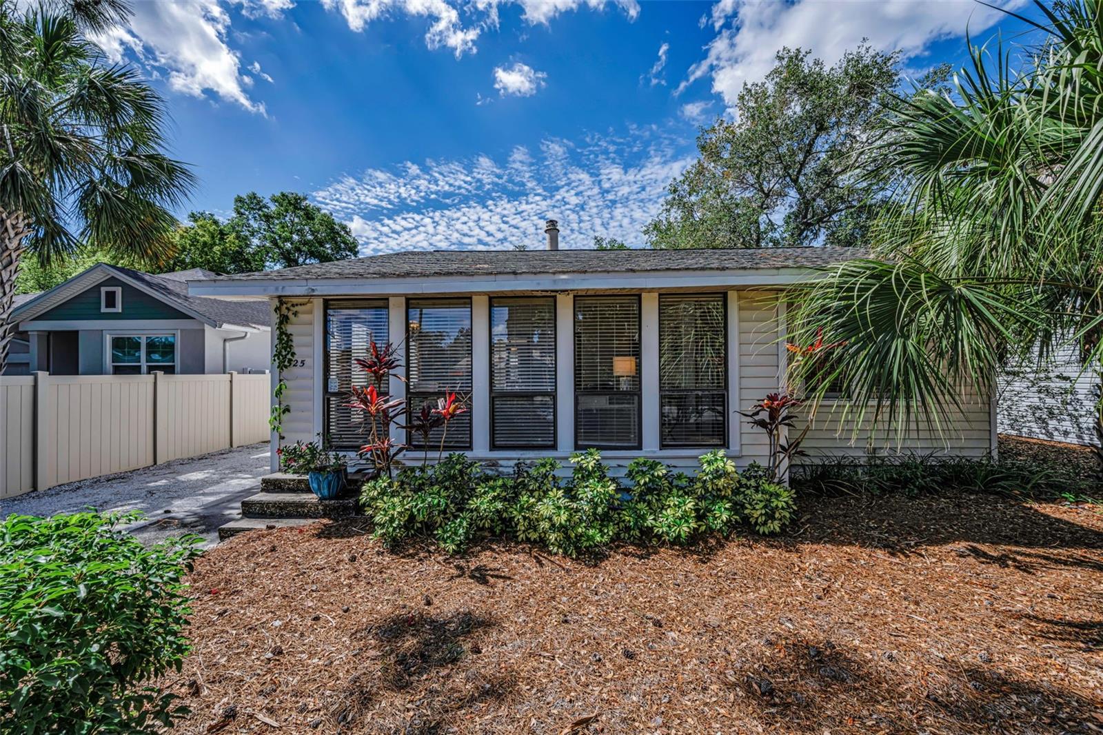 525 BAY ST, DUNEDIN, FL, 34698