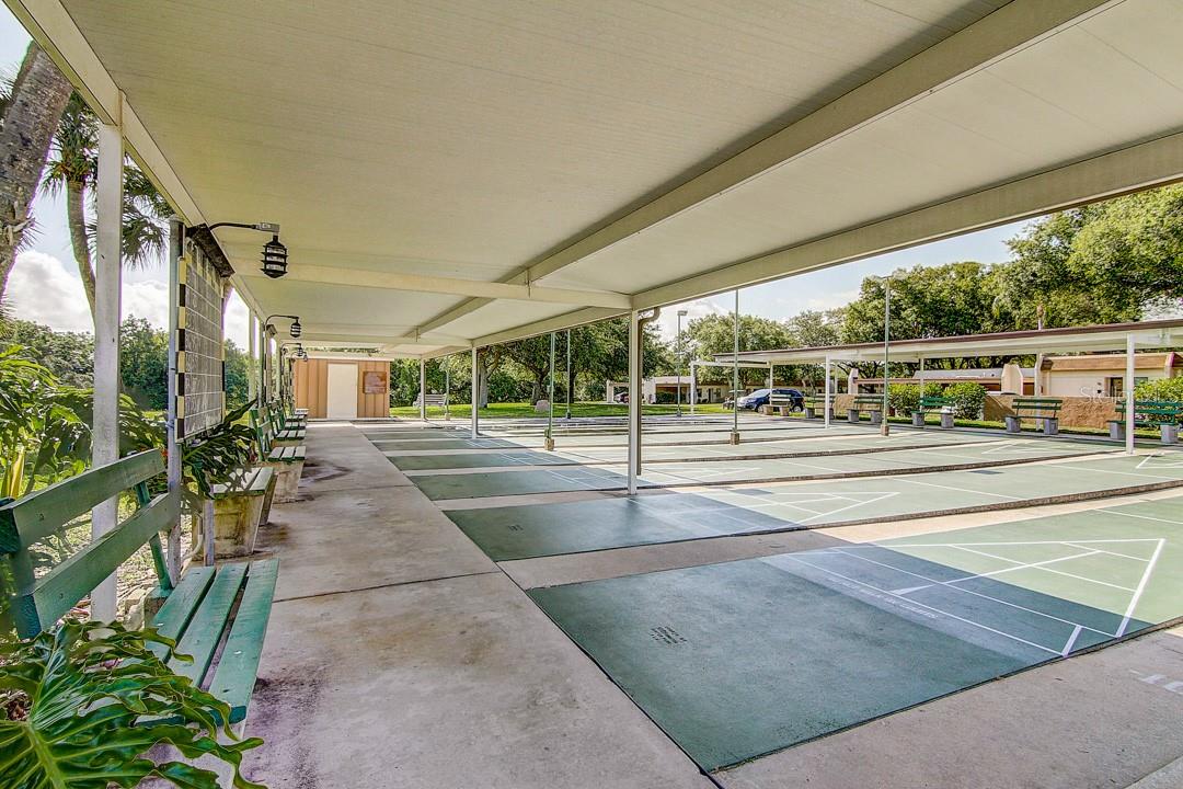 1391 MISSION HILLS BLVD, CLEARWATER, FL, 33759