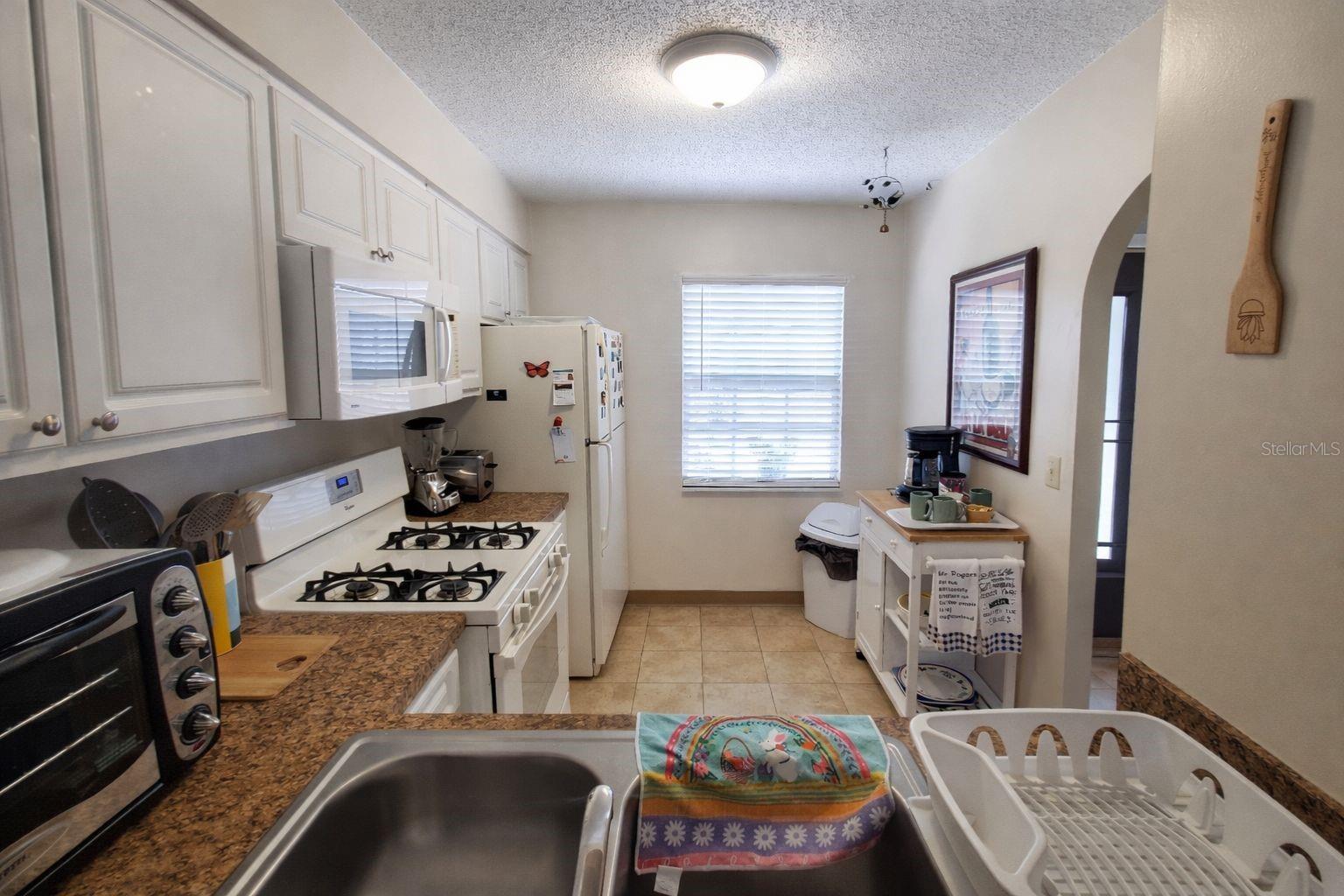 1391 MISSION HILLS BLVD, CLEARWATER, FL, 33759