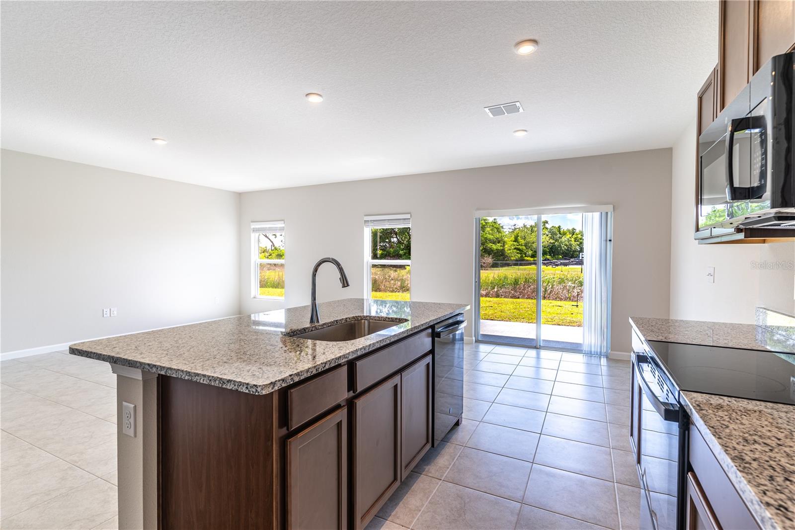 780 CANTABERRY DR, DUNDEE, FL, 33838