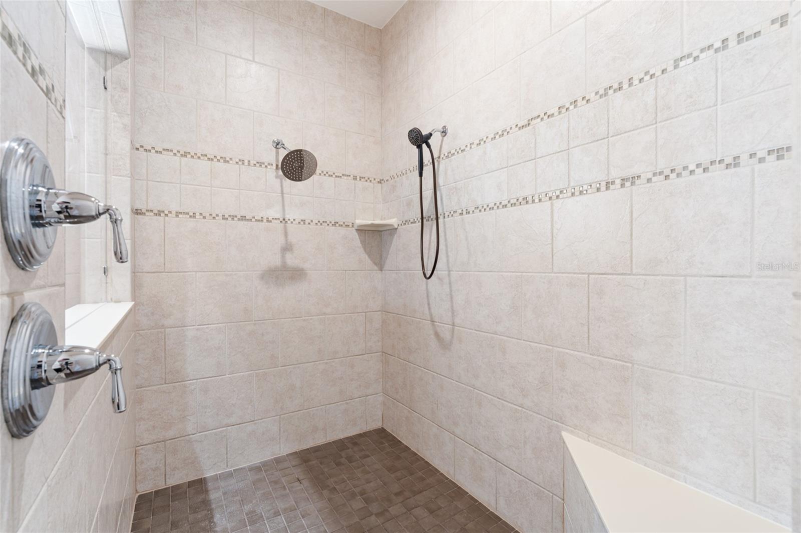 6 HAMMOCK BEACH CT, PALM COAST, FL, 32137