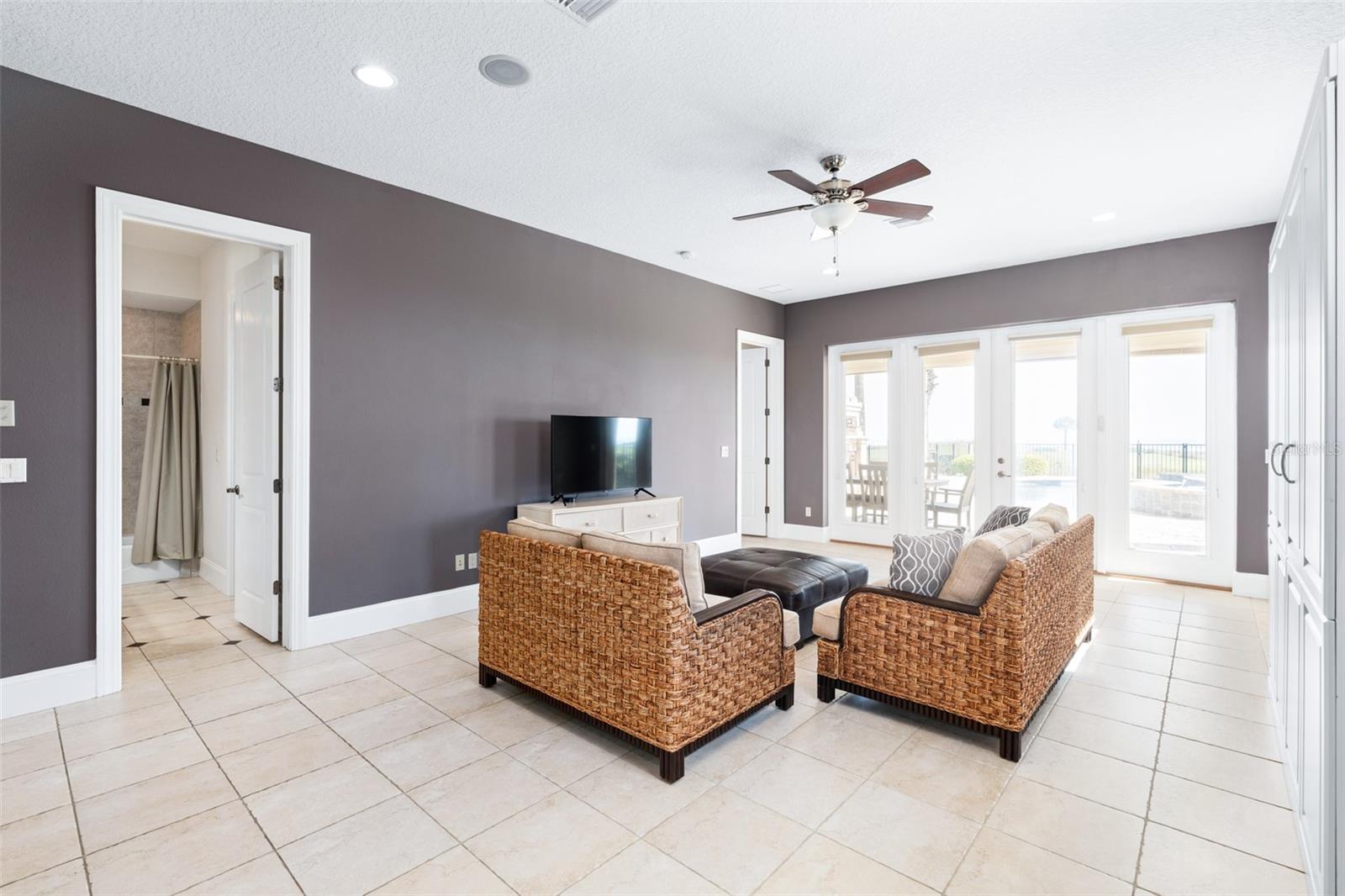 6 HAMMOCK BEACH CT, PALM COAST, FL, 32137