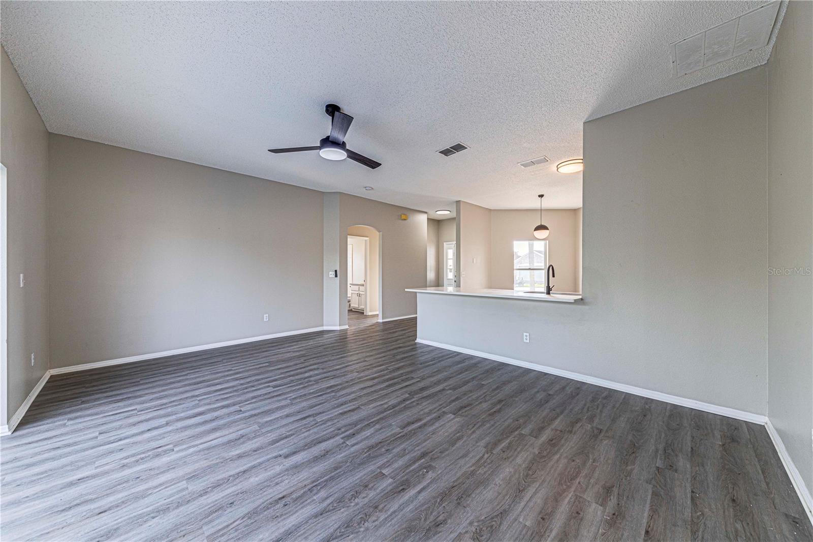 745 JAYBEE AVE, DAVENPORT, FL, 33897