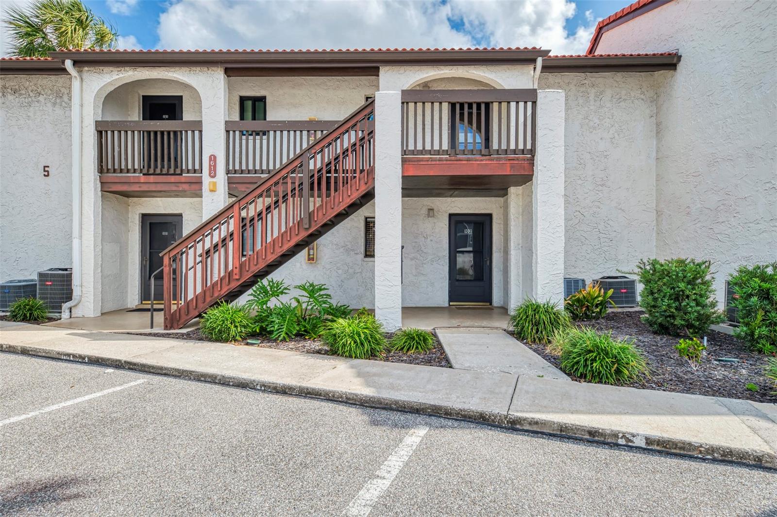 1612 STICKNEY POINT RD #1612-1, SARASOTA, FL, 34231