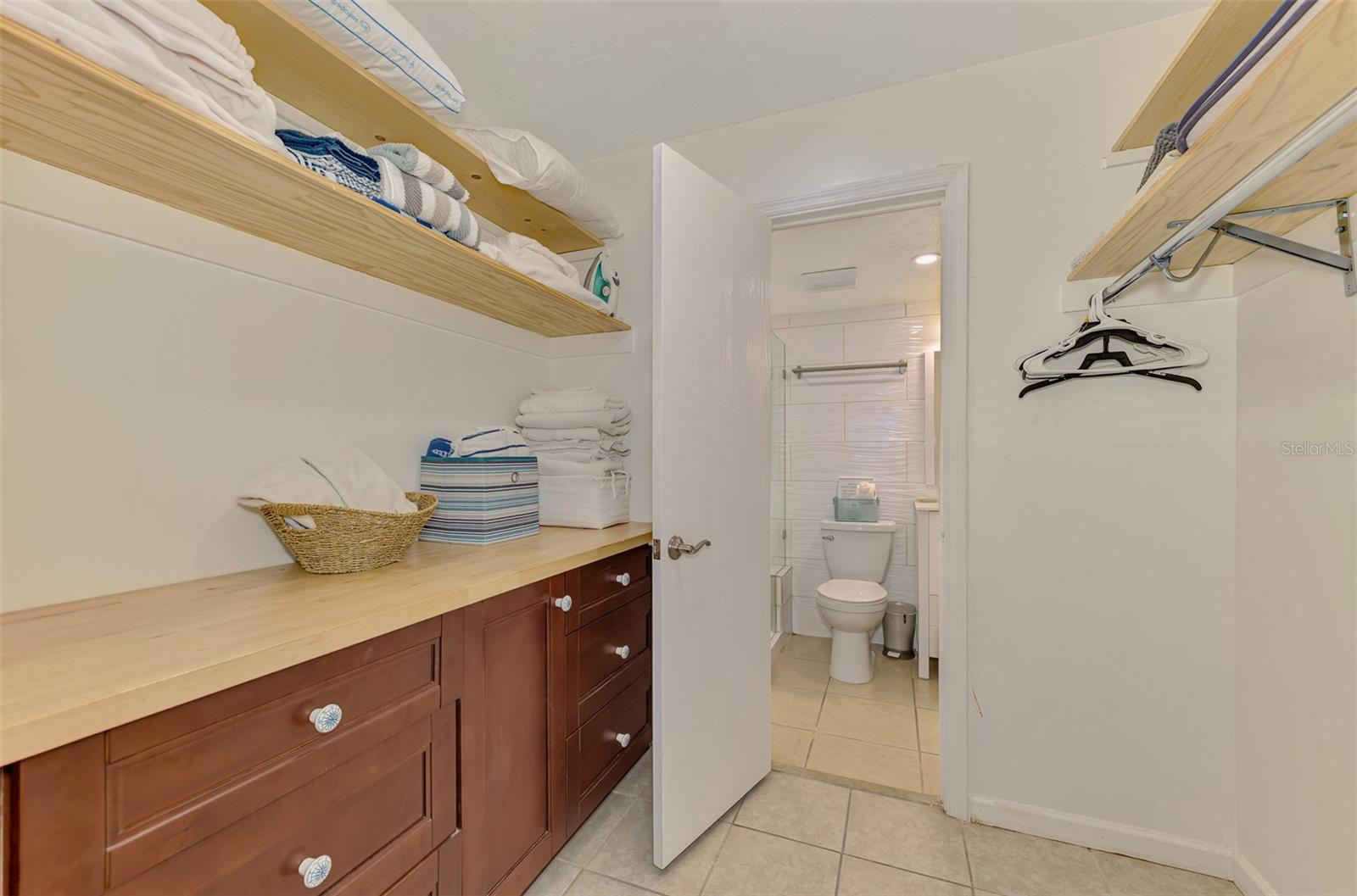 1612 STICKNEY POINT RD #1612-1, SARASOTA, FL, 34231