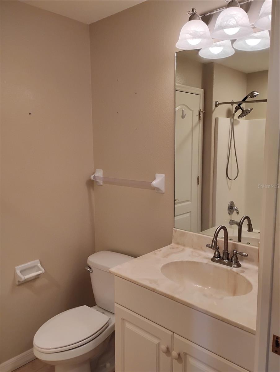 1761 AUBURN LAKES DR #11, VENICE, FL, 34292