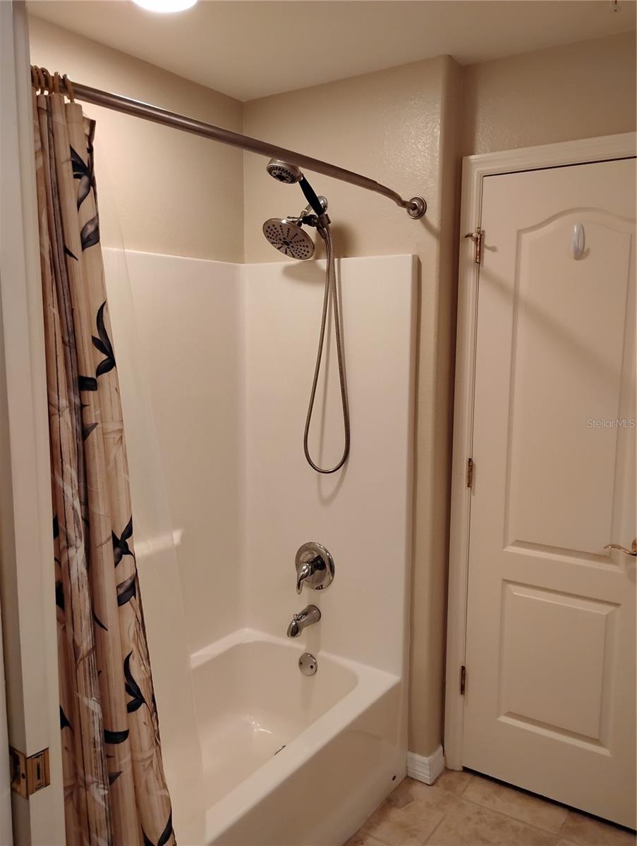 1761 AUBURN LAKES DR #11, VENICE, FL, 34292